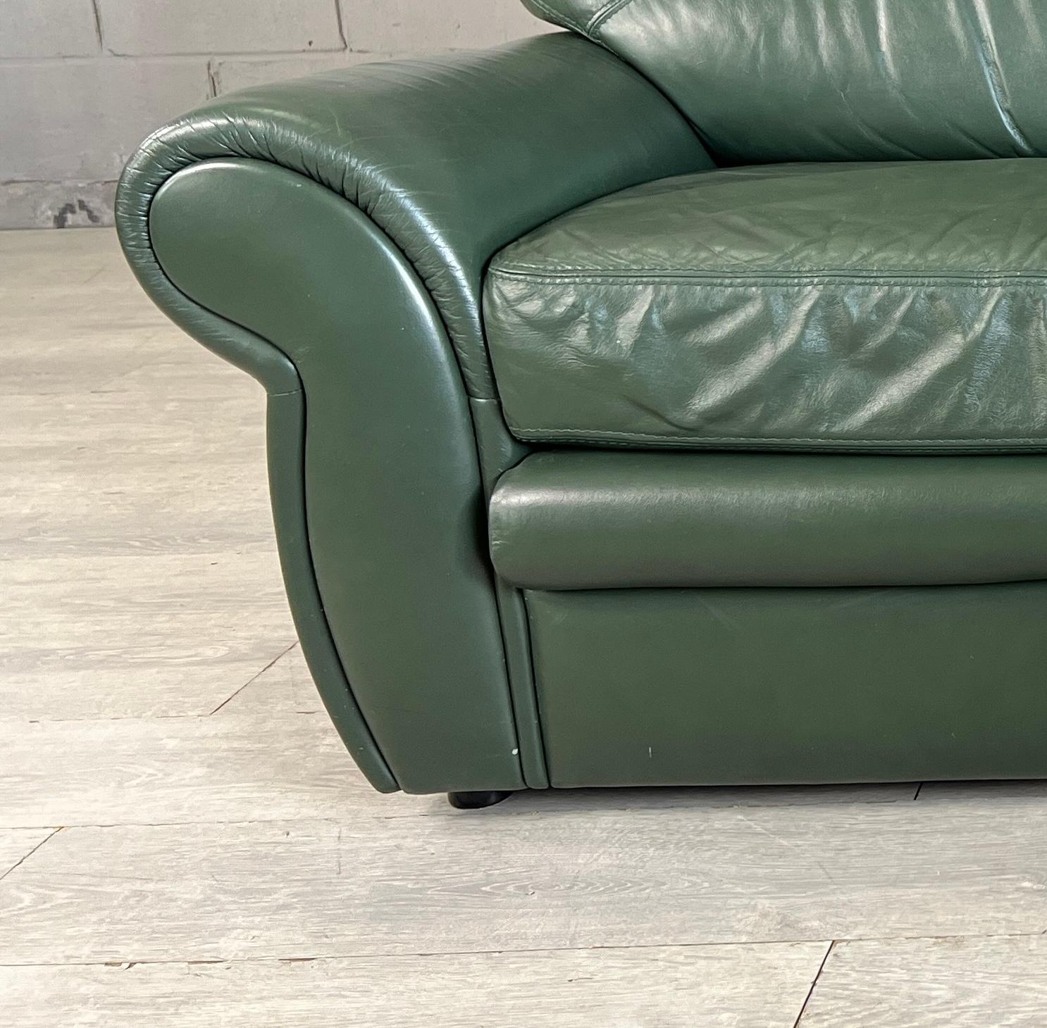 Vintage Dutch Green Ledersofas - Ein Paar im Angebot 2
