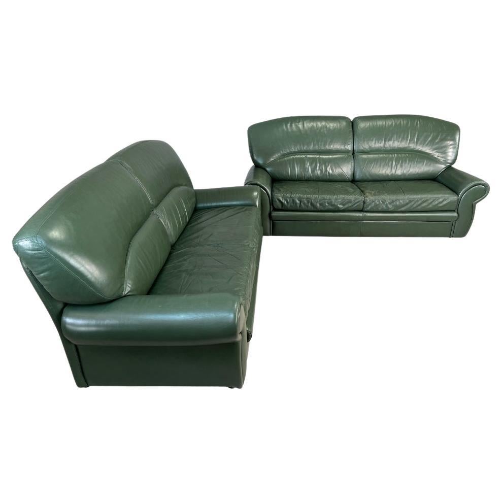 Vintage Dutch Green Ledersofas - Ein Paar im Angebot