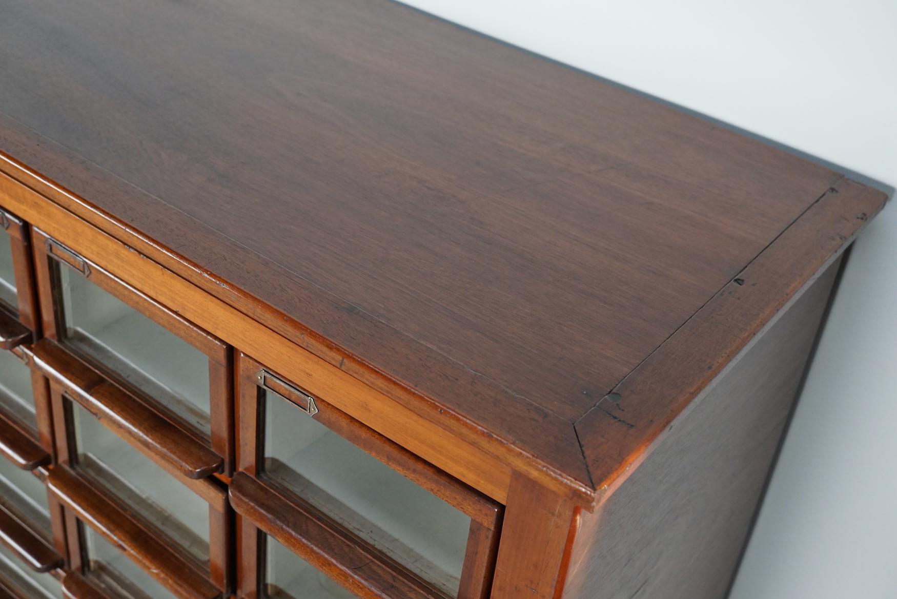 Armario Vintage Holandés de Madera Dura para Mercería, Años 30 Madera dura en venta