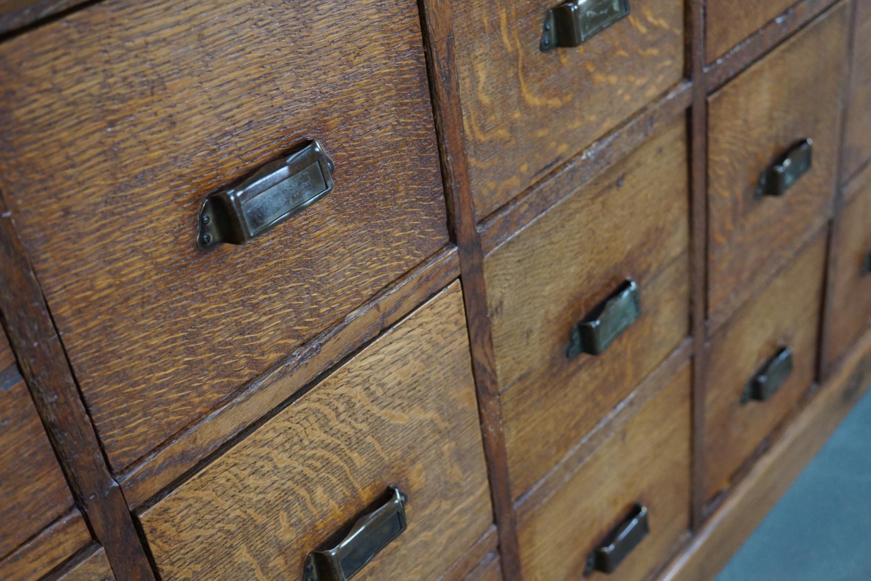 Vintage Dutch Oak Apothecary Cabinet, 1930s In Good Condition In Nijmegen, NL