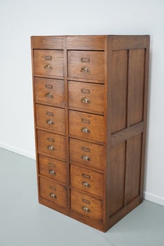 Mobile da farmacia/archivio olandese d'epoca in Oak, anni '30
