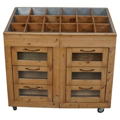 Holz-Apothekerschränke