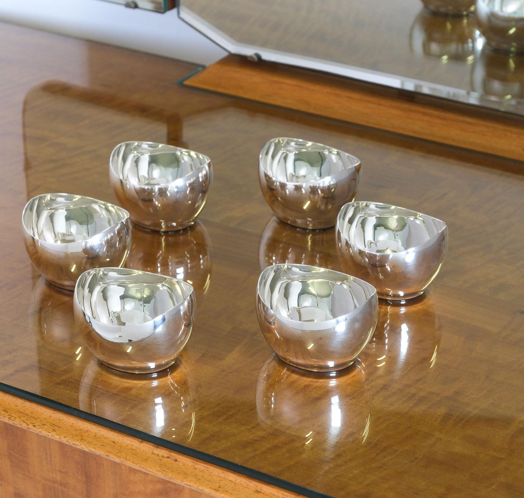 Vintage Dutch Sterling Silber Satz von sechs Bon Bon Dishes Schalen 1970er Jahre (Niederländisch) im Angebot