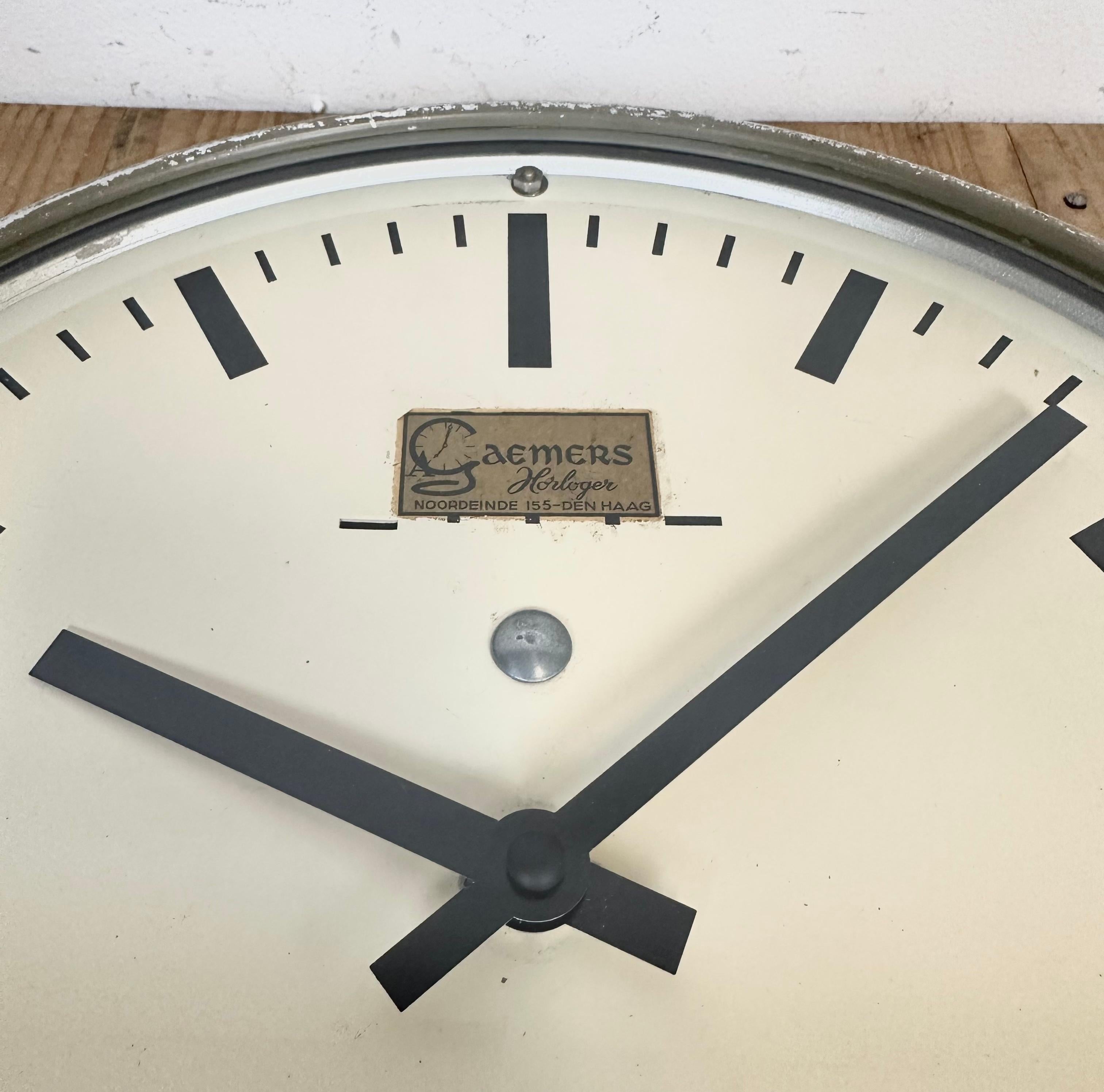 Vintage Dutch Wall Clock from Gaemers Horloger,  1950s For Sale 3