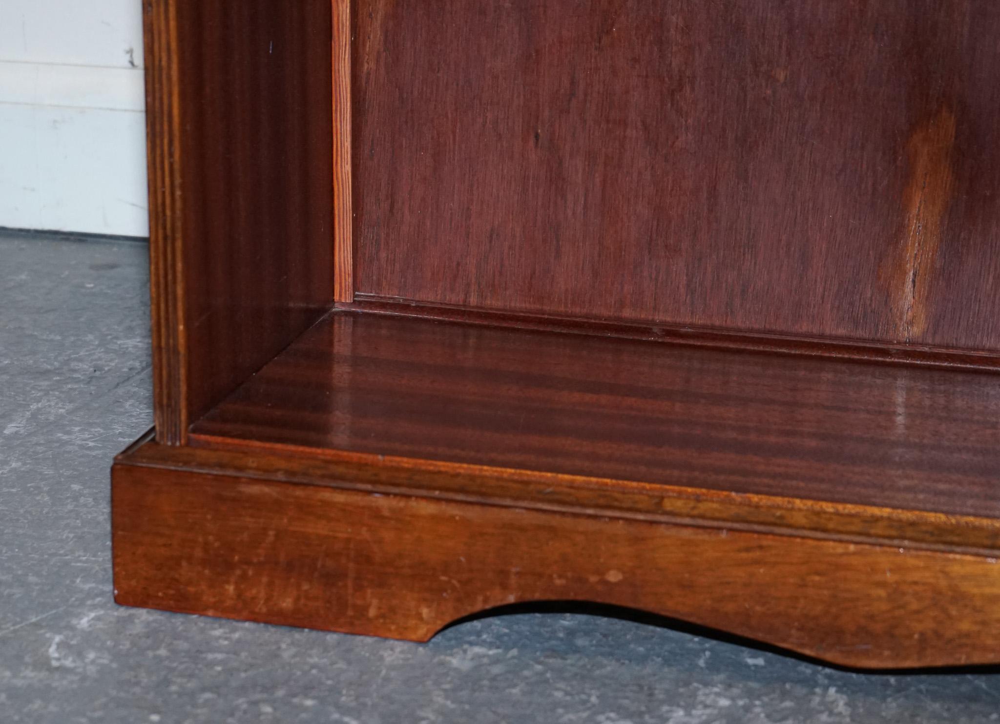 Hand-Crafted VINTAGE DWARF OPEN BOOKCASE WiTH FIXED SHELVES For Sale