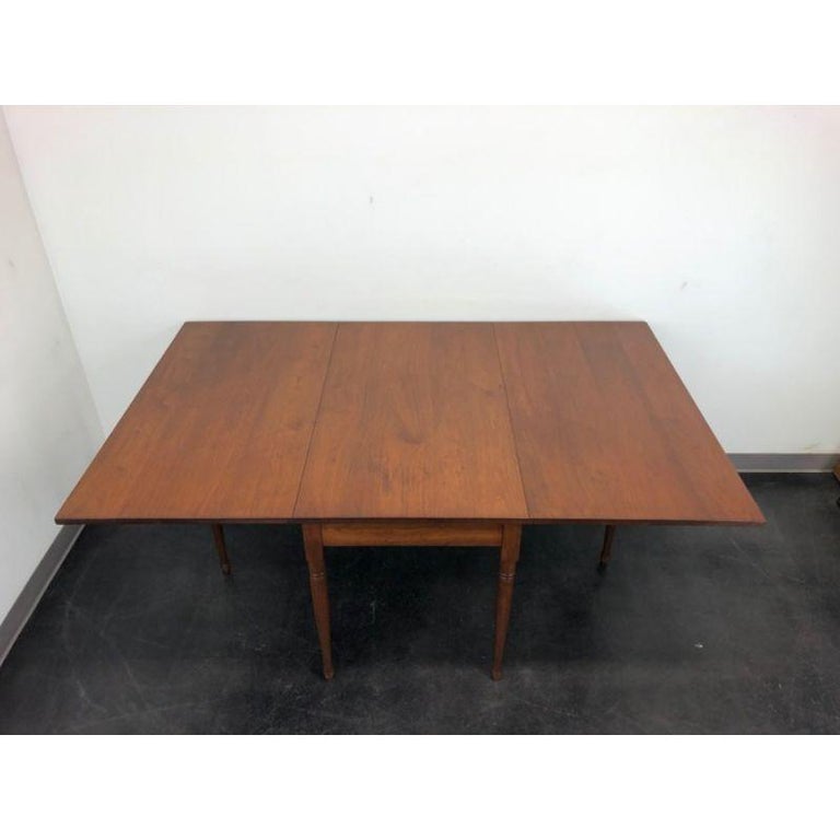 EA CLORE SONS Gateleg Drop Leaf Dining Table No. 513T For Sale at 1stDibs
