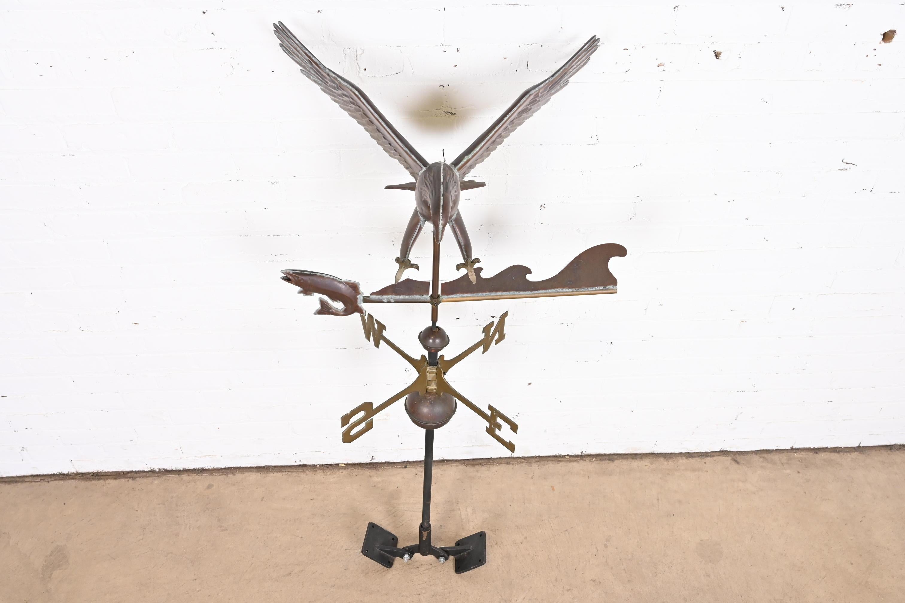 Vintage Eagle Hunting Fish Copper Weather Vane In Good Condition For Sale In South Bend, IN