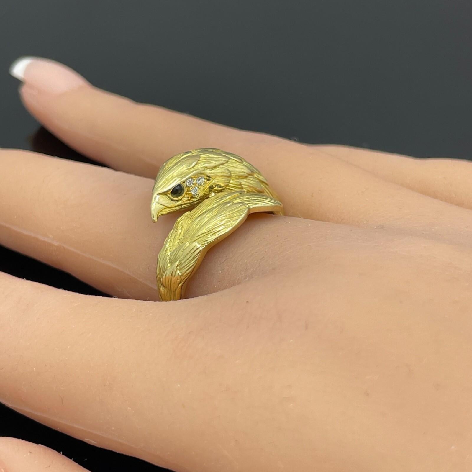 Anello Aquila Vintage 18k Giallo e Diamante - Francese in vendita 5