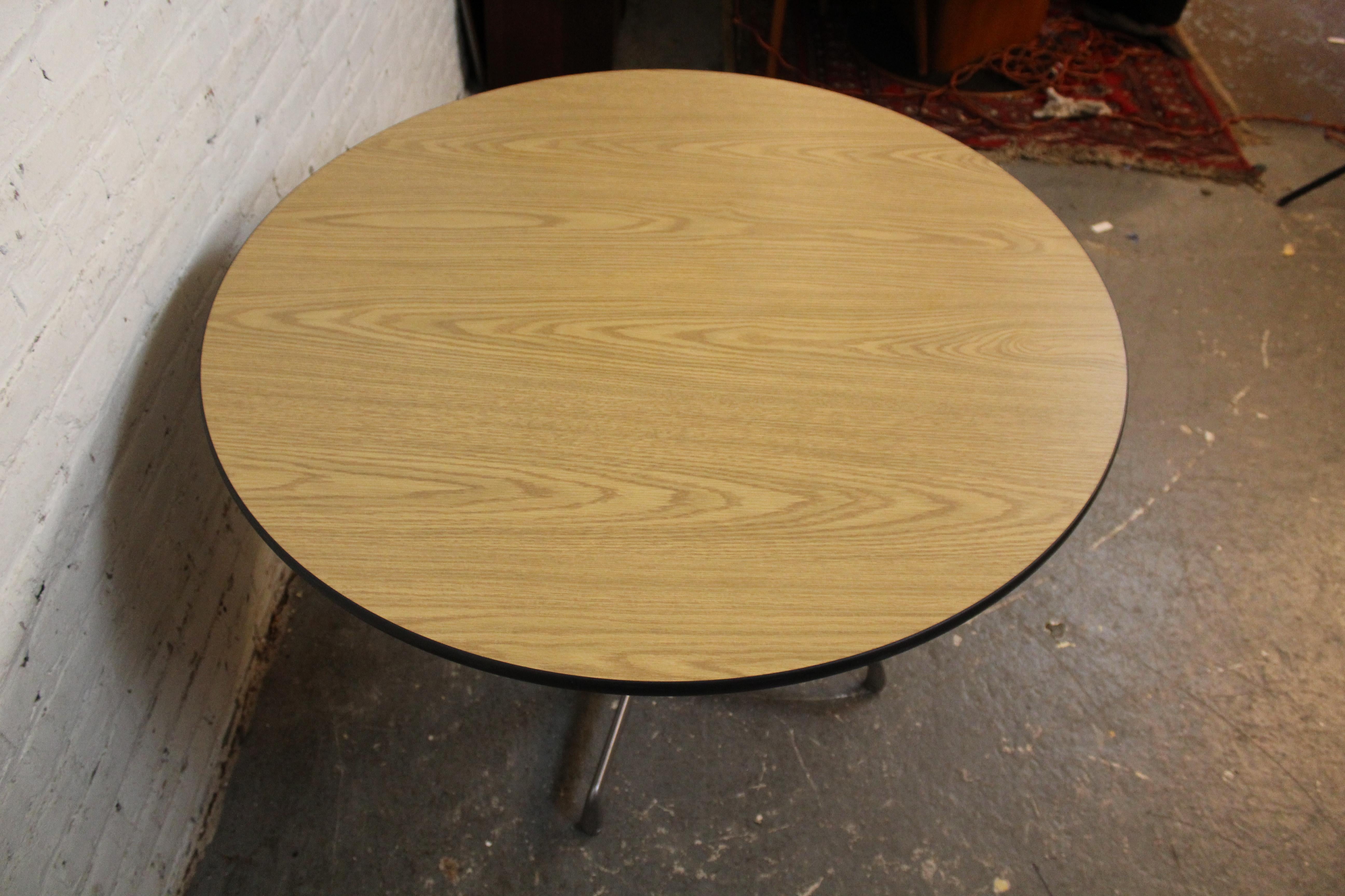 Vintage Eames Aluminium Group 42