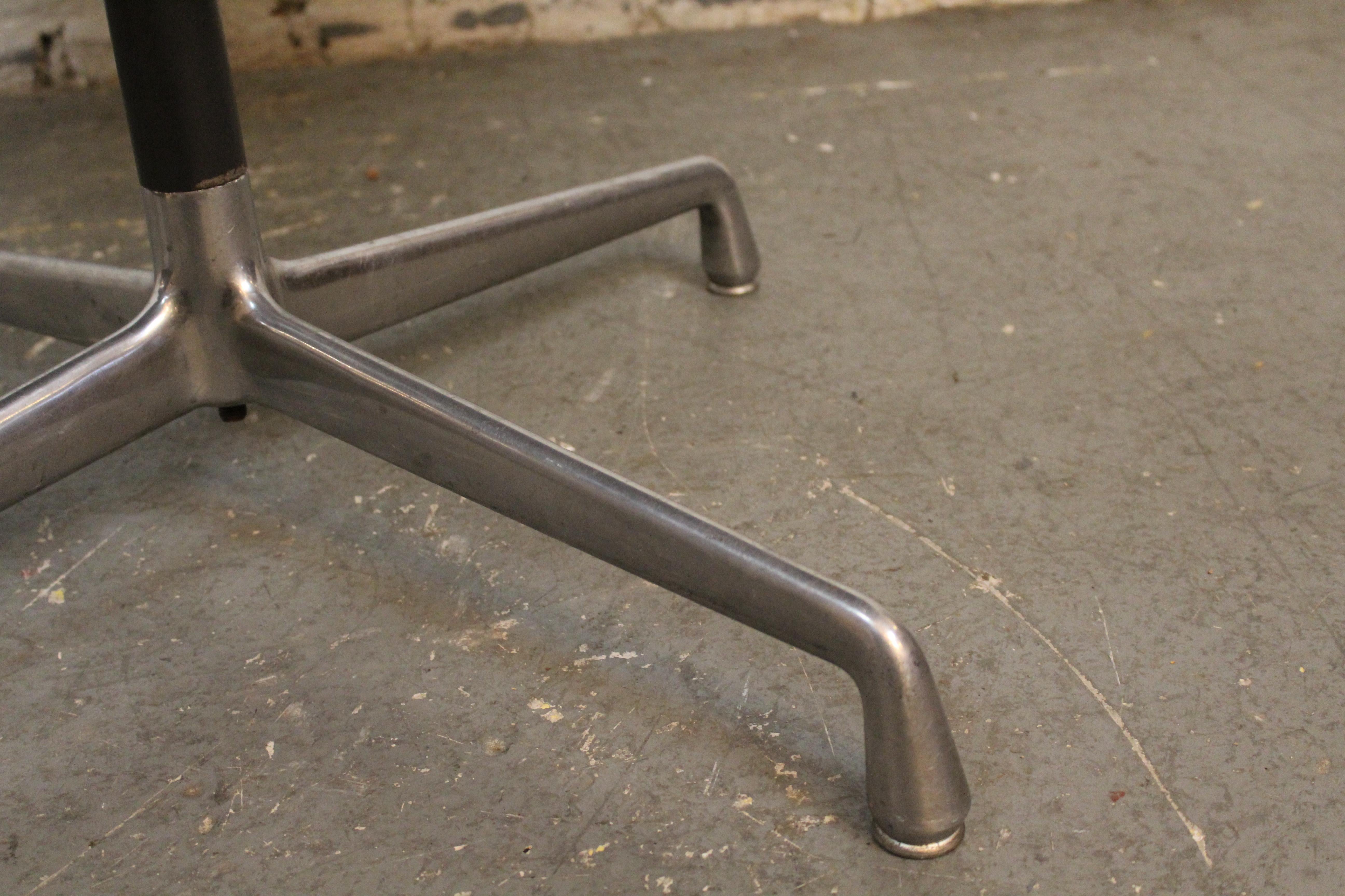 Vintage Eames Aluminium Group 42