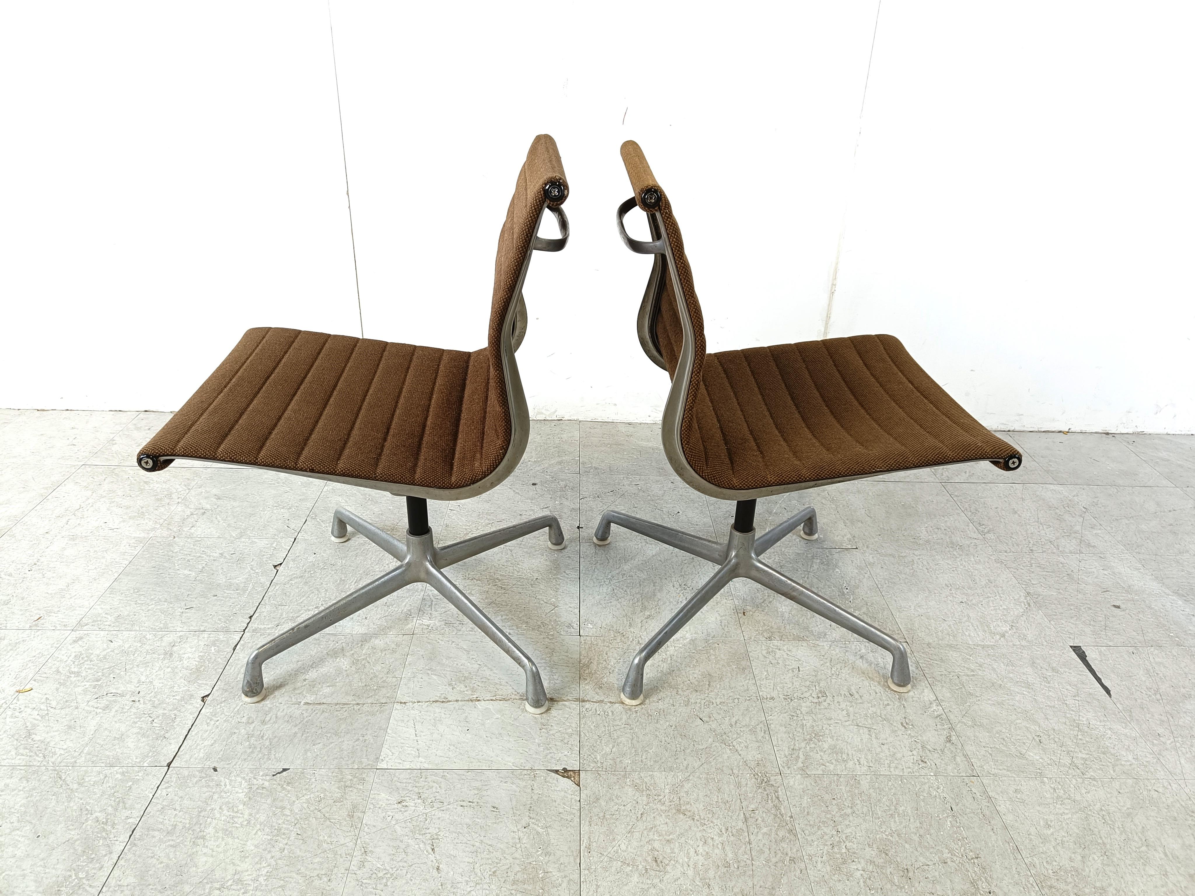 Vintage eames desk chairs EA108 for herman miller, 1970s - set of 2 In Good Condition For Sale In HEVERLEE, BE