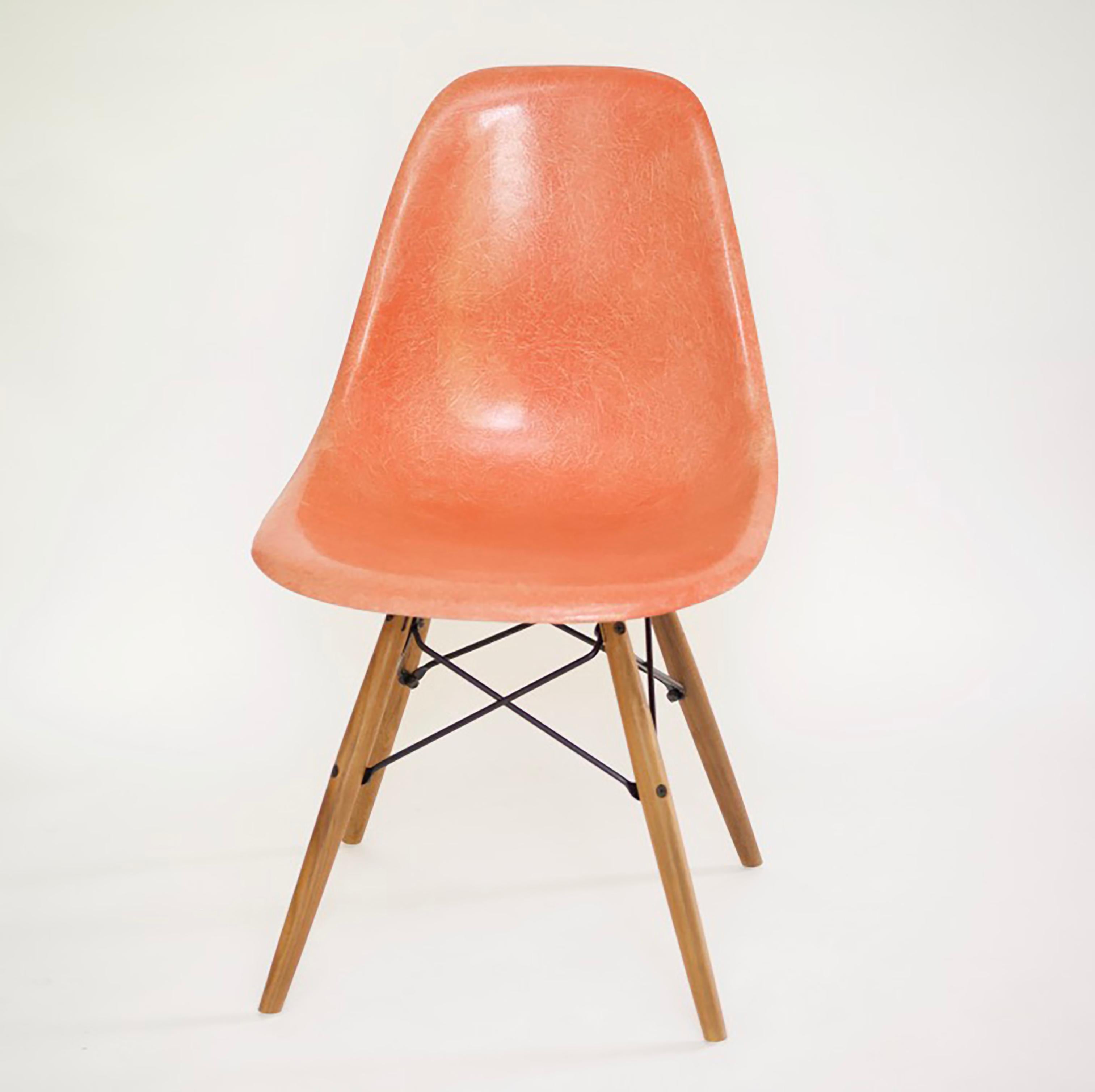 vintage eames dining chair