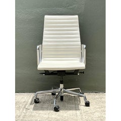 Vintage Eames For Herman Miller Aluminum Group Management Chair