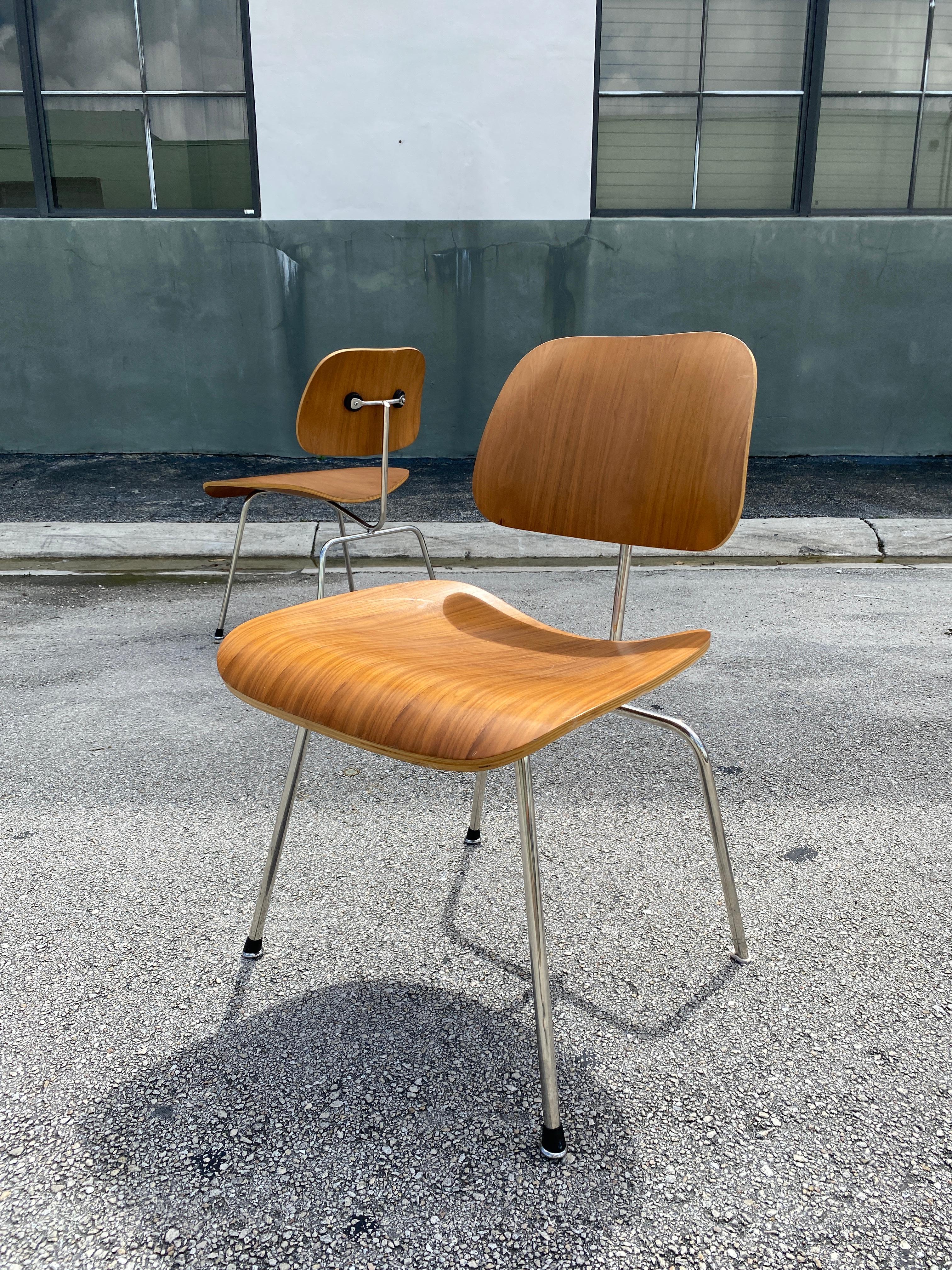 Metal Vintage Eames for Herman Miller Molded Plywood DCM Chairs, Set of 4 For Sale