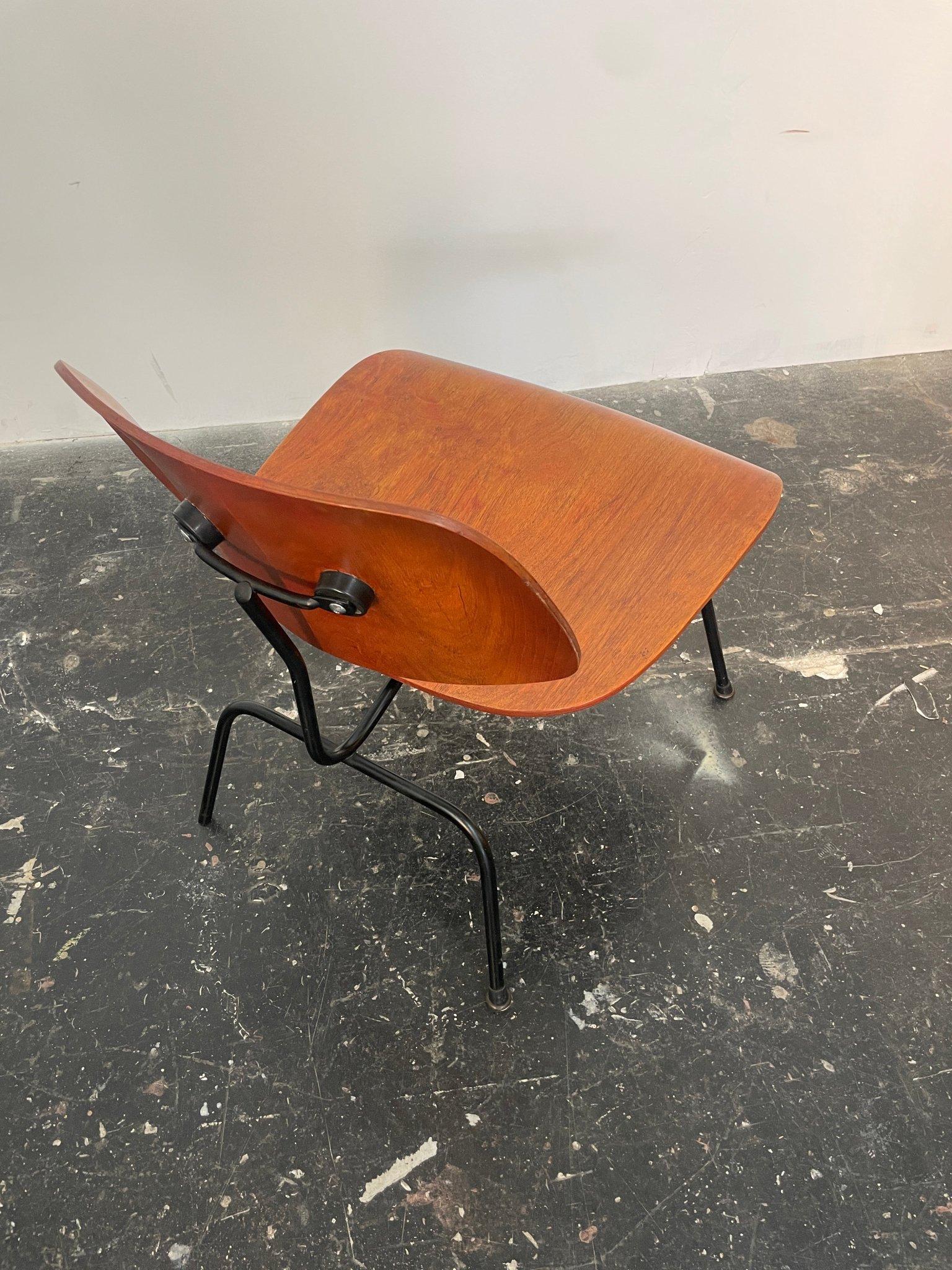 American Vintage Eames LCM , Lounge Chair Metal by Herman Miller