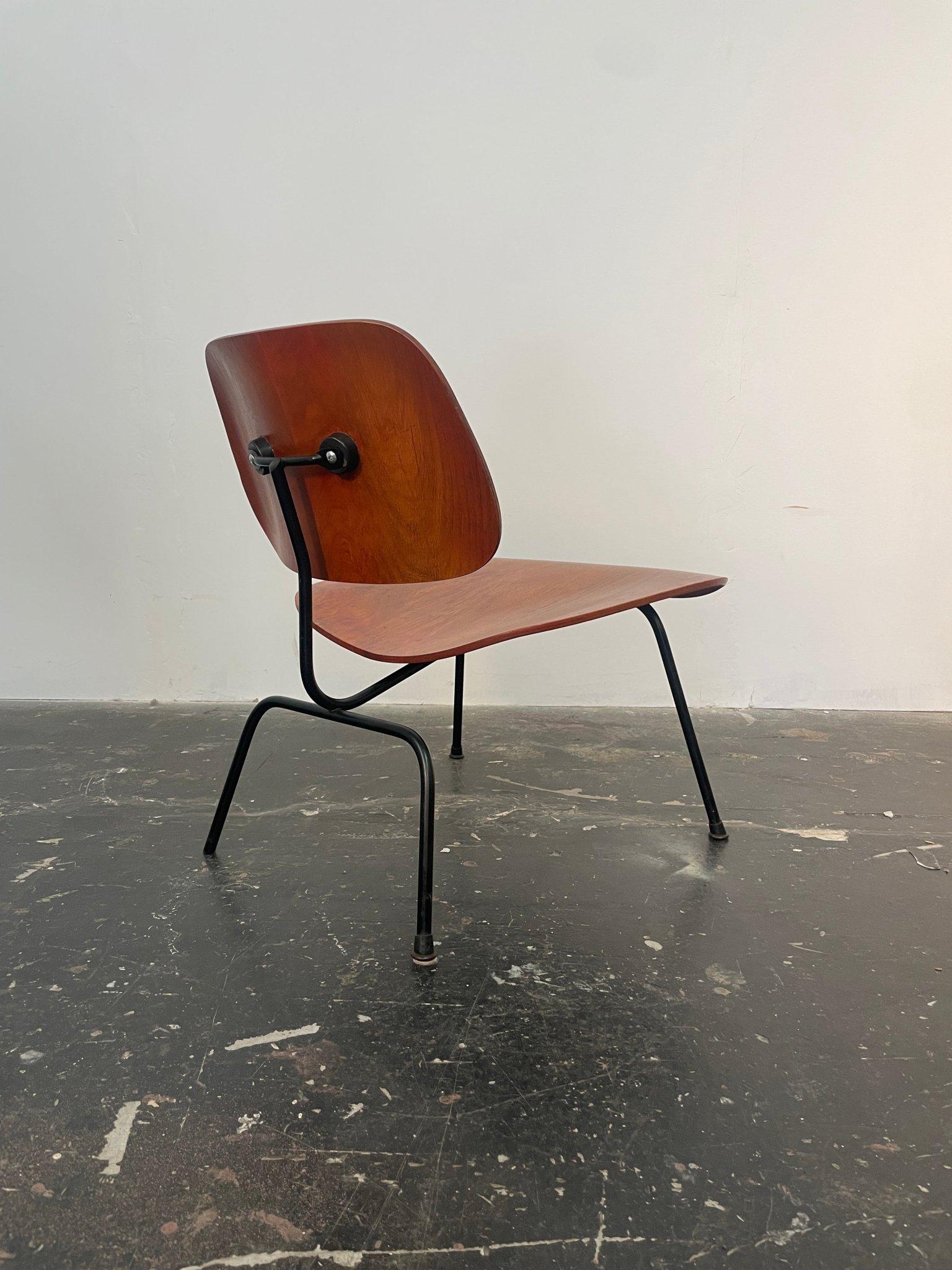Lacquered Vintage Eames LCM , Lounge Chair Metal by Herman Miller