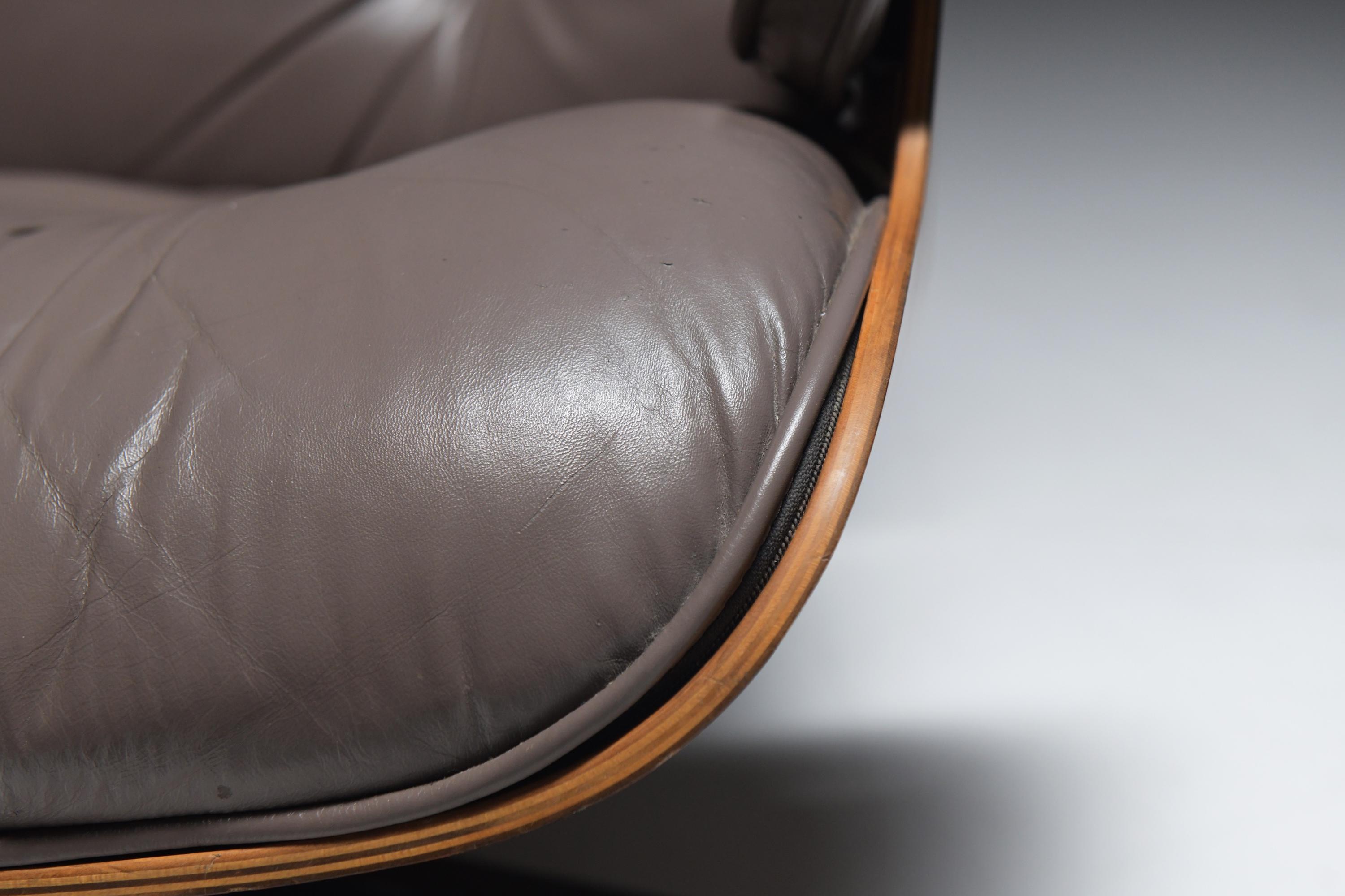 Sedia da salotto e pouf Eames d'epoca di Charles and Ray Eames per Herman Miller in vendita 2