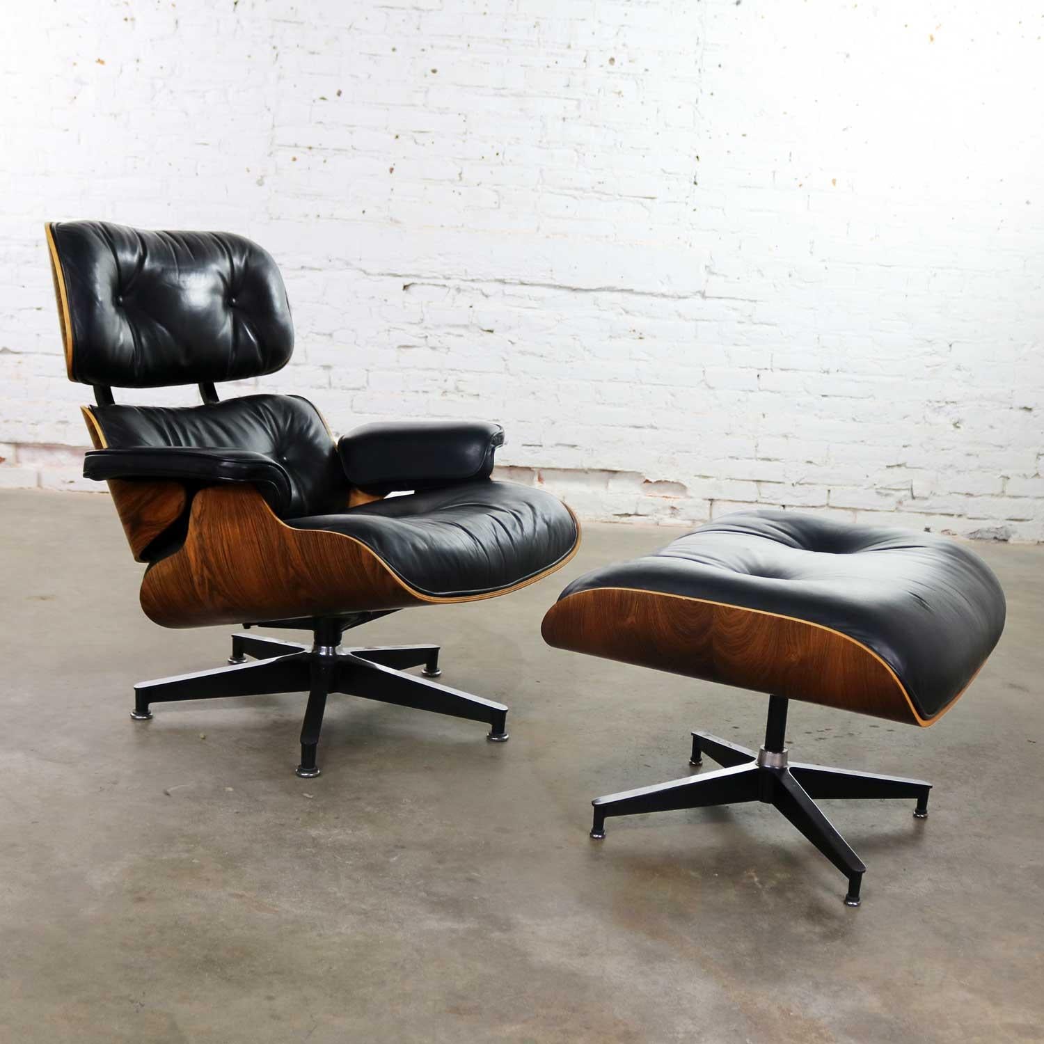 Vintage Eames Lounge Chair & Ottoman in Black Leather & Rosewood Herman Miller 10