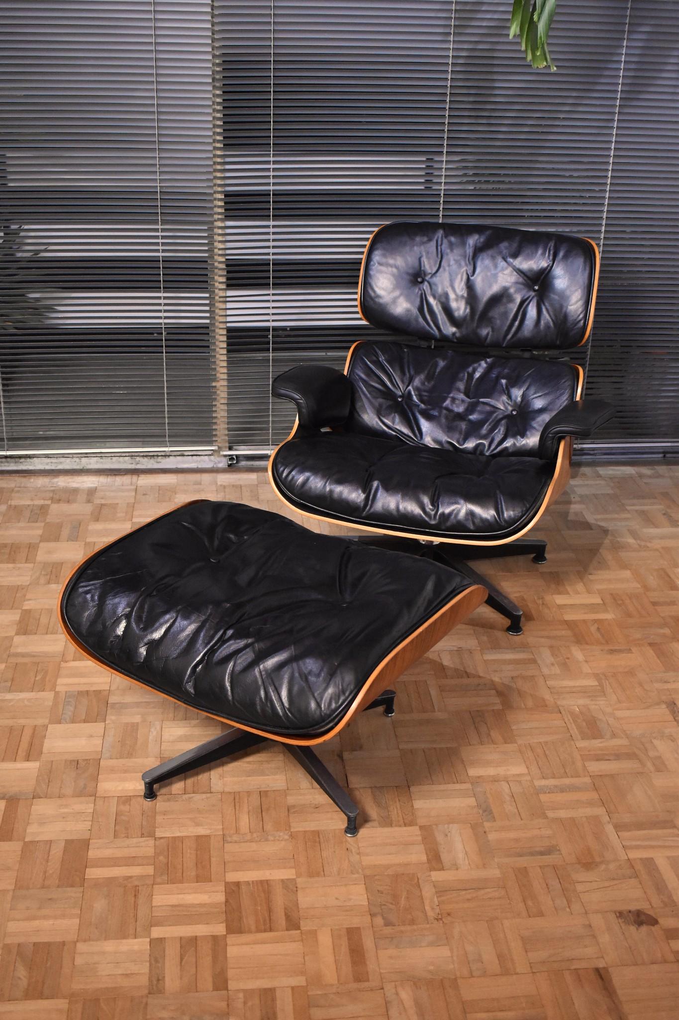 Vintage Eames Lounge Chair & Ottoman Second Generation Feather Cushions Rosewood 3