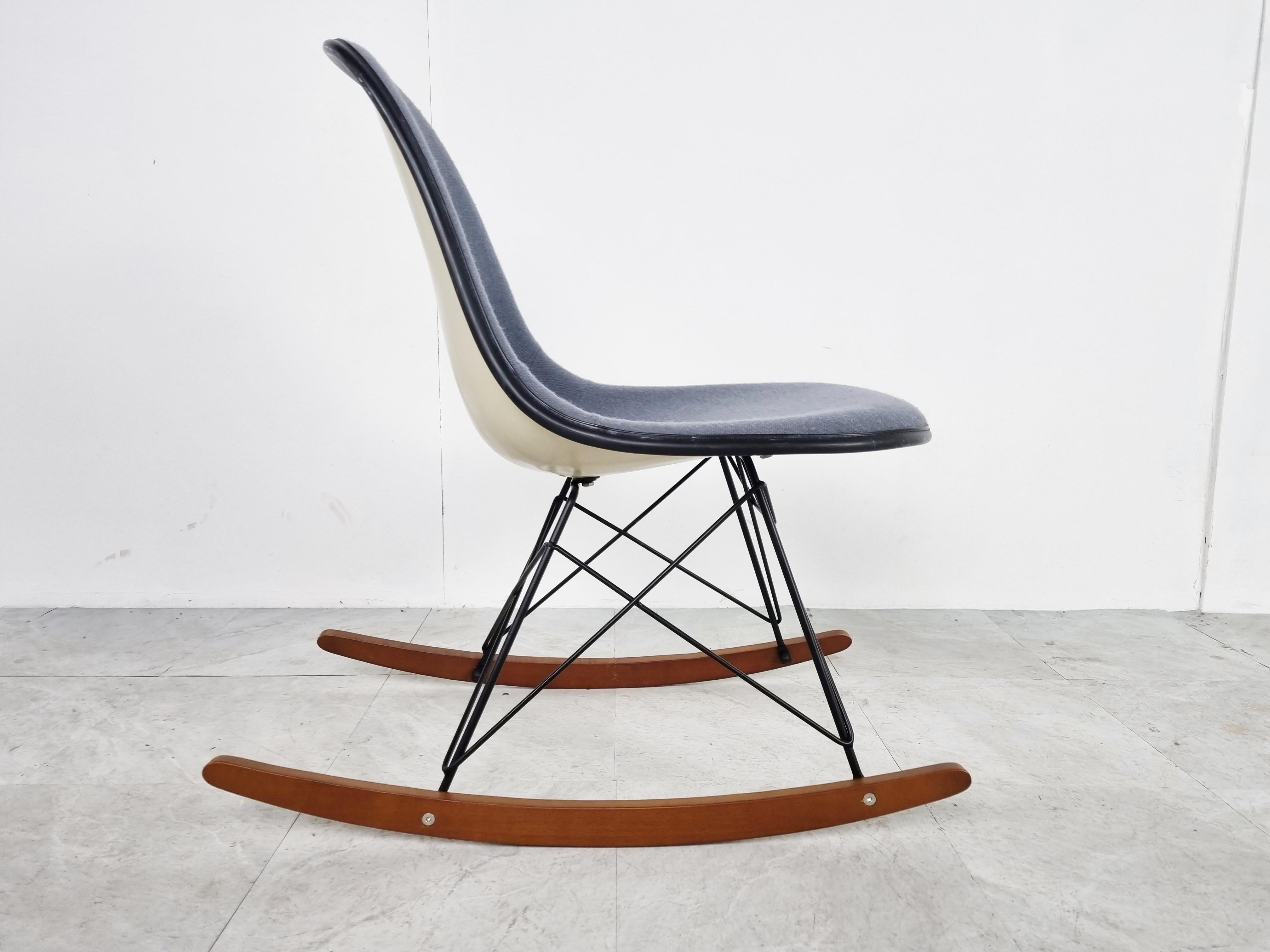 Mid-Century Modern Vintage Eames Rocking Chair for Herman Miller, 1970s