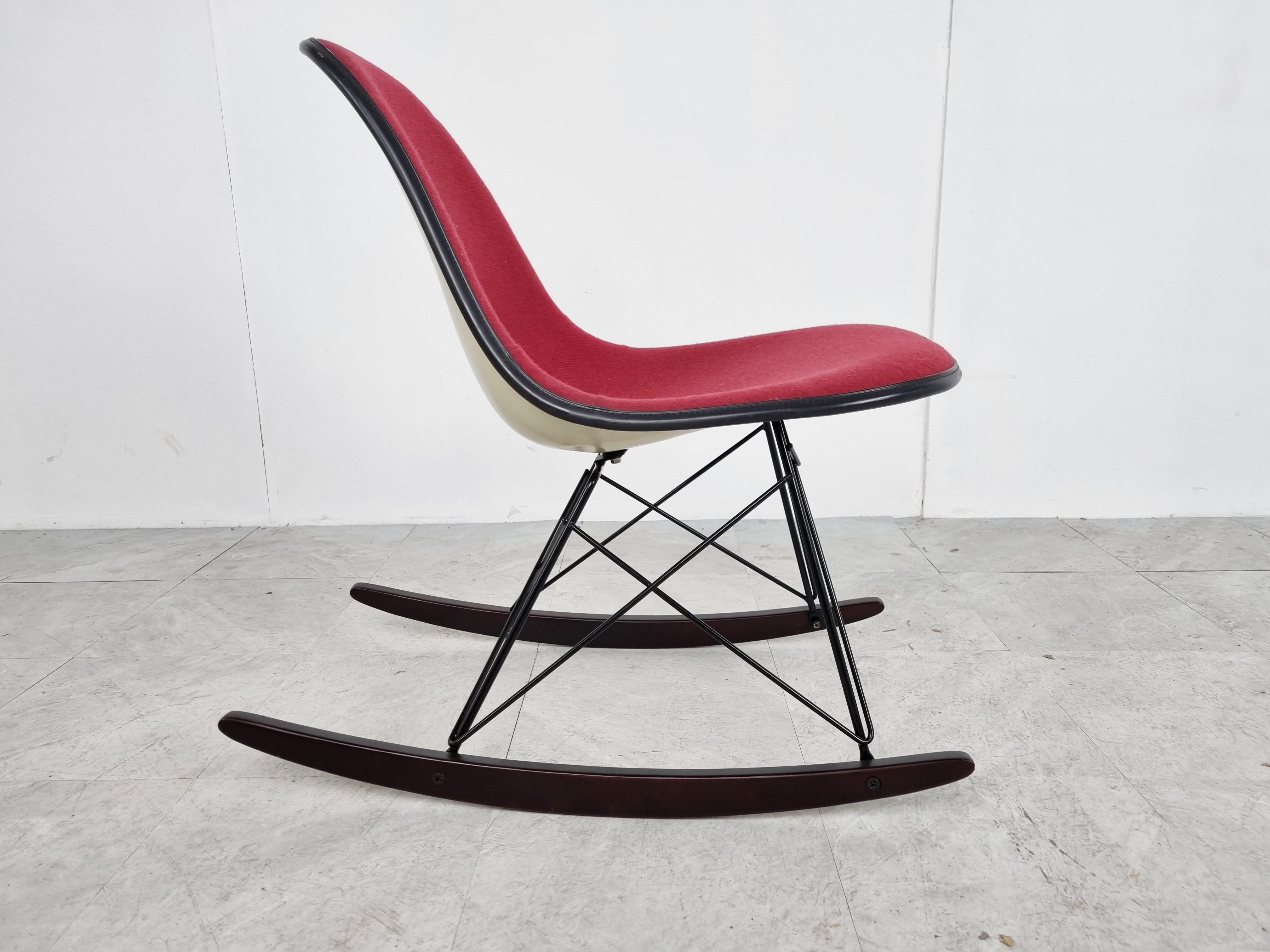 American Vintage Eames Rocking Chair for Herman Miller, 1970s For Sale