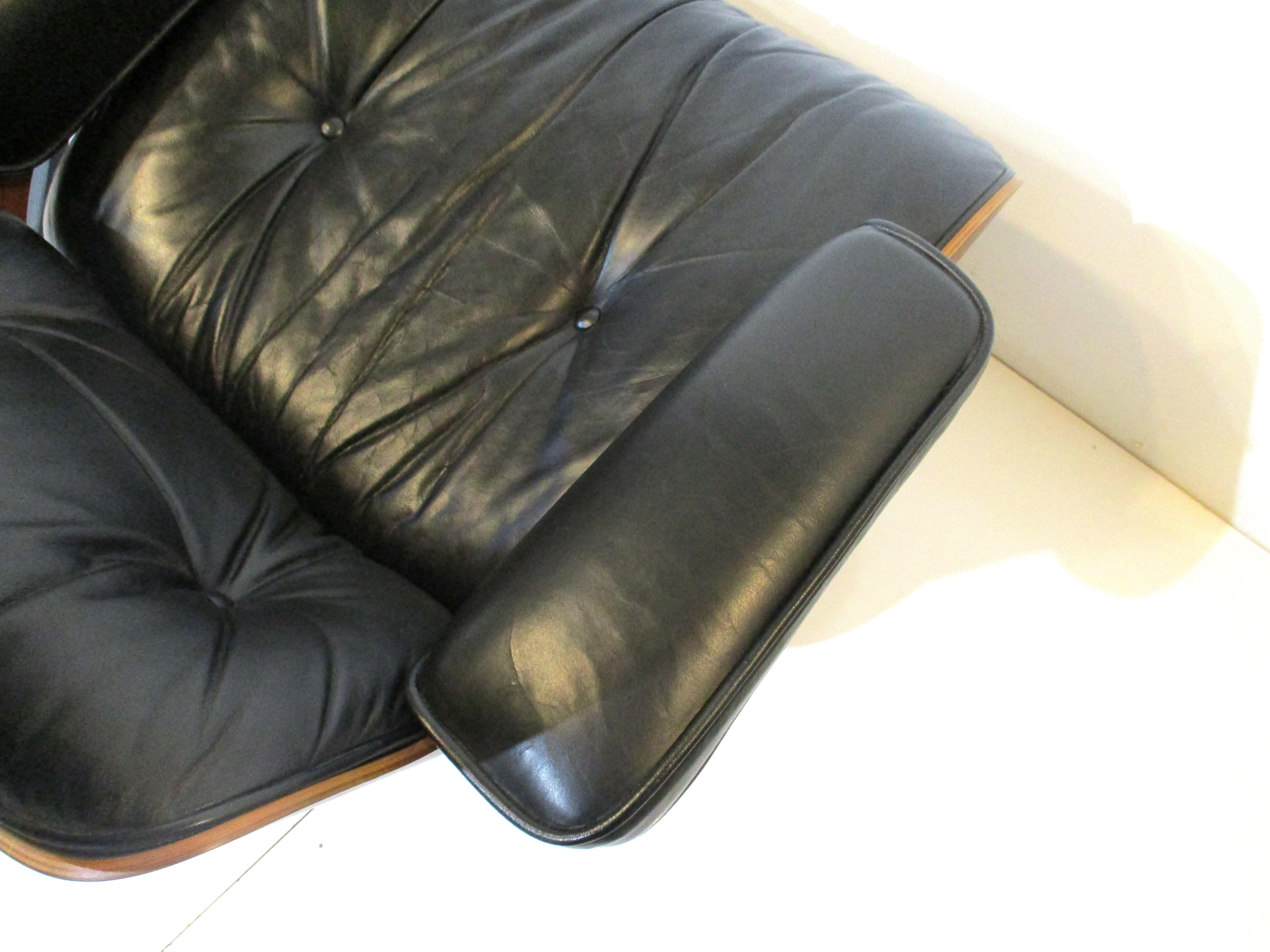 Eames fauteuil de salon en bois de rose/cuir 670 avec pouf pour Herman Miller ( A )  5