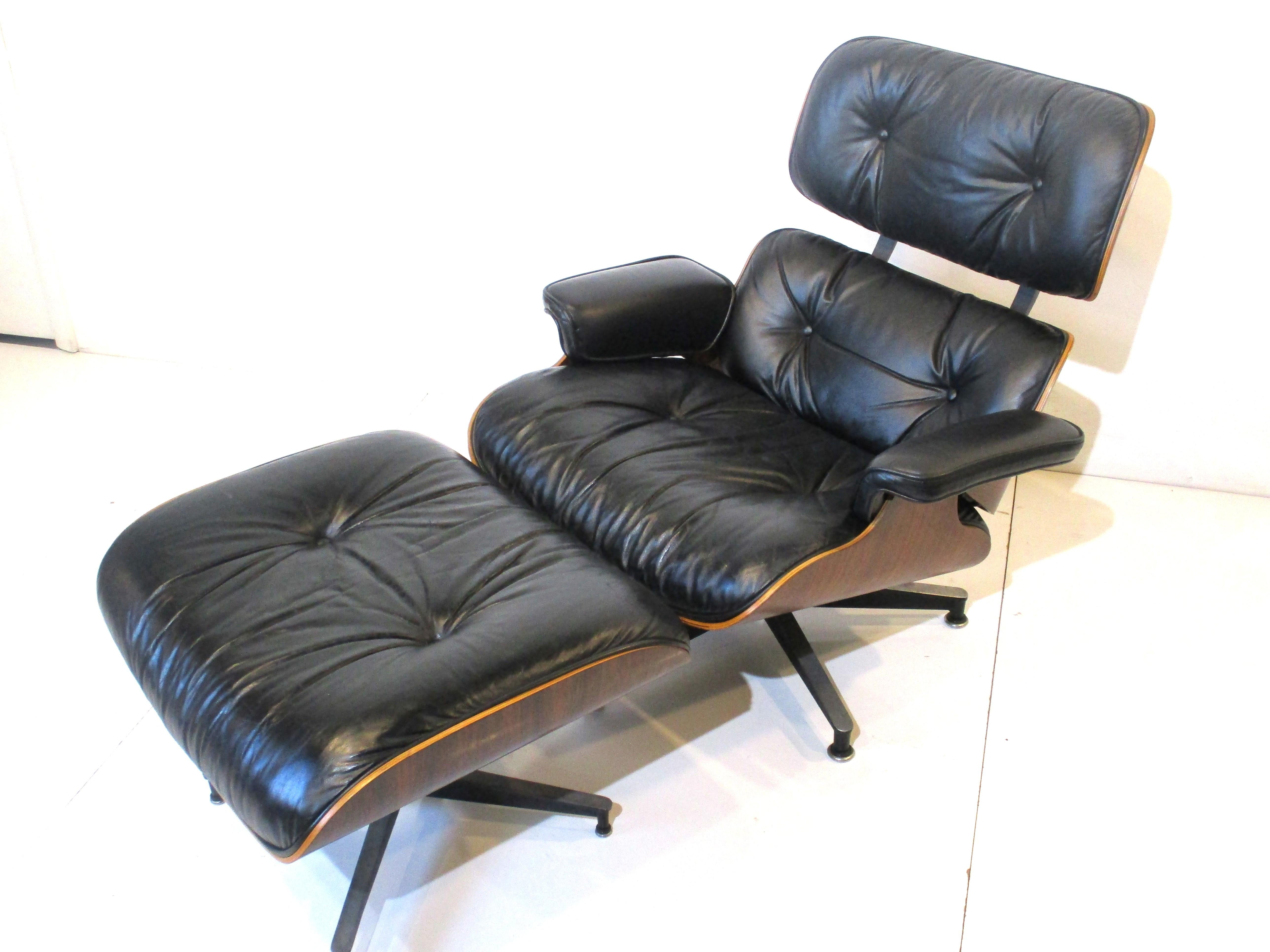 Eames fauteuil de salon en bois de rose/cuir 670 avec pouf pour Herman Miller ( A )  11