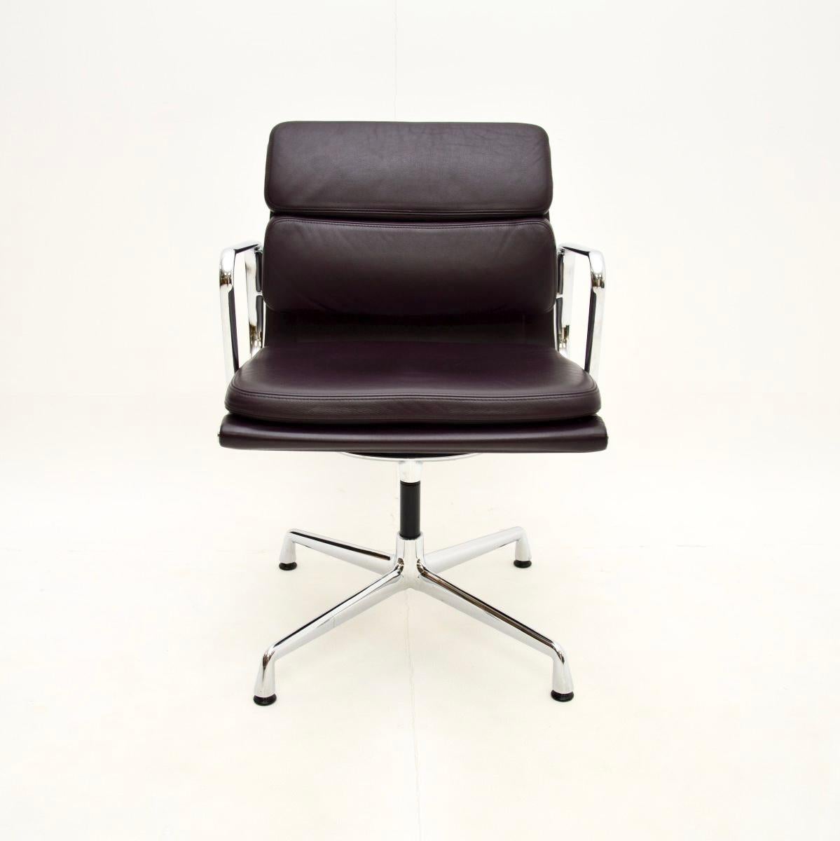 American Vintage Eames Soft Pad Leather Swivel Desk Chair by Vitra
