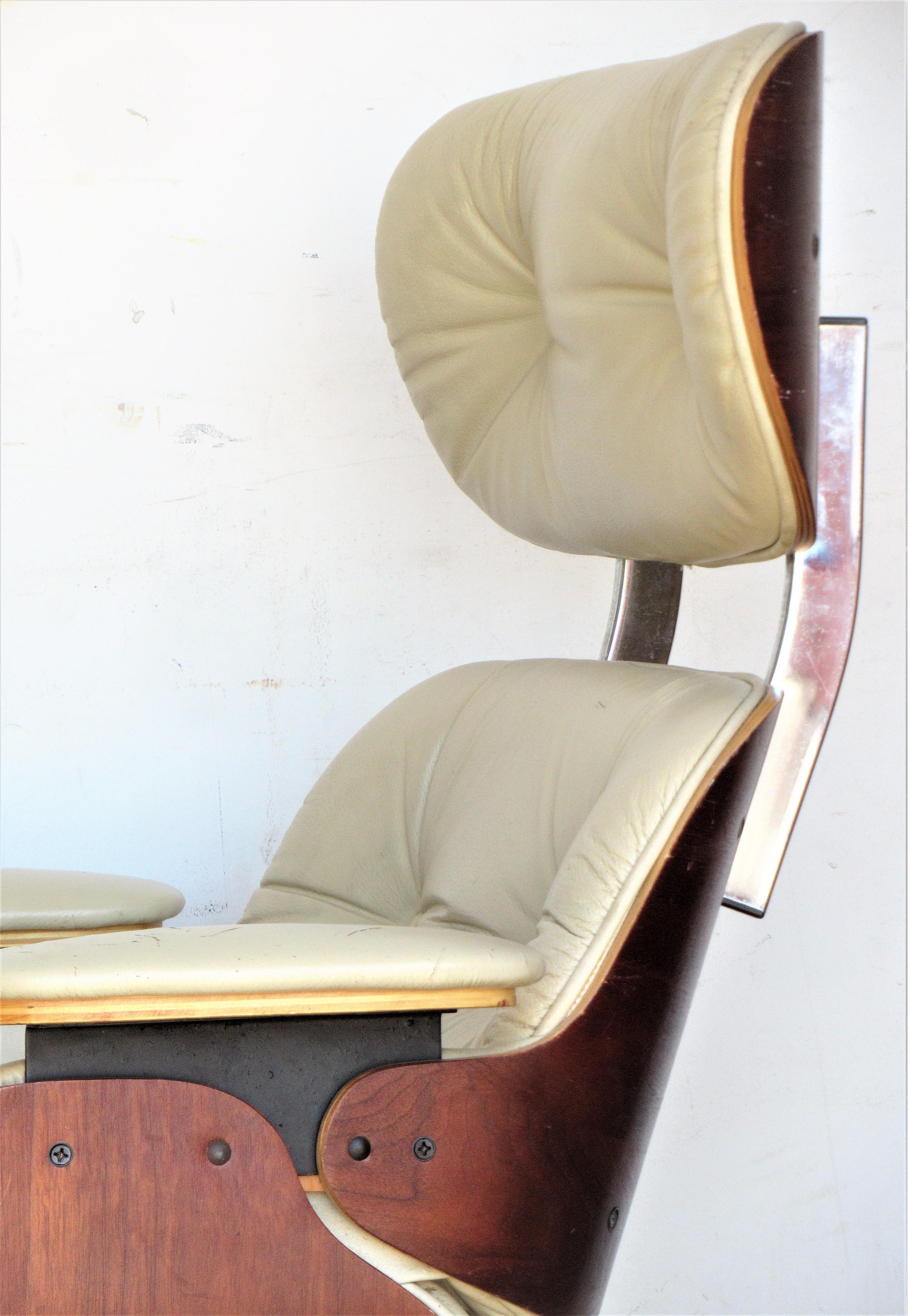 Vintage Eames Style Lounge Chair and Ottoman 8