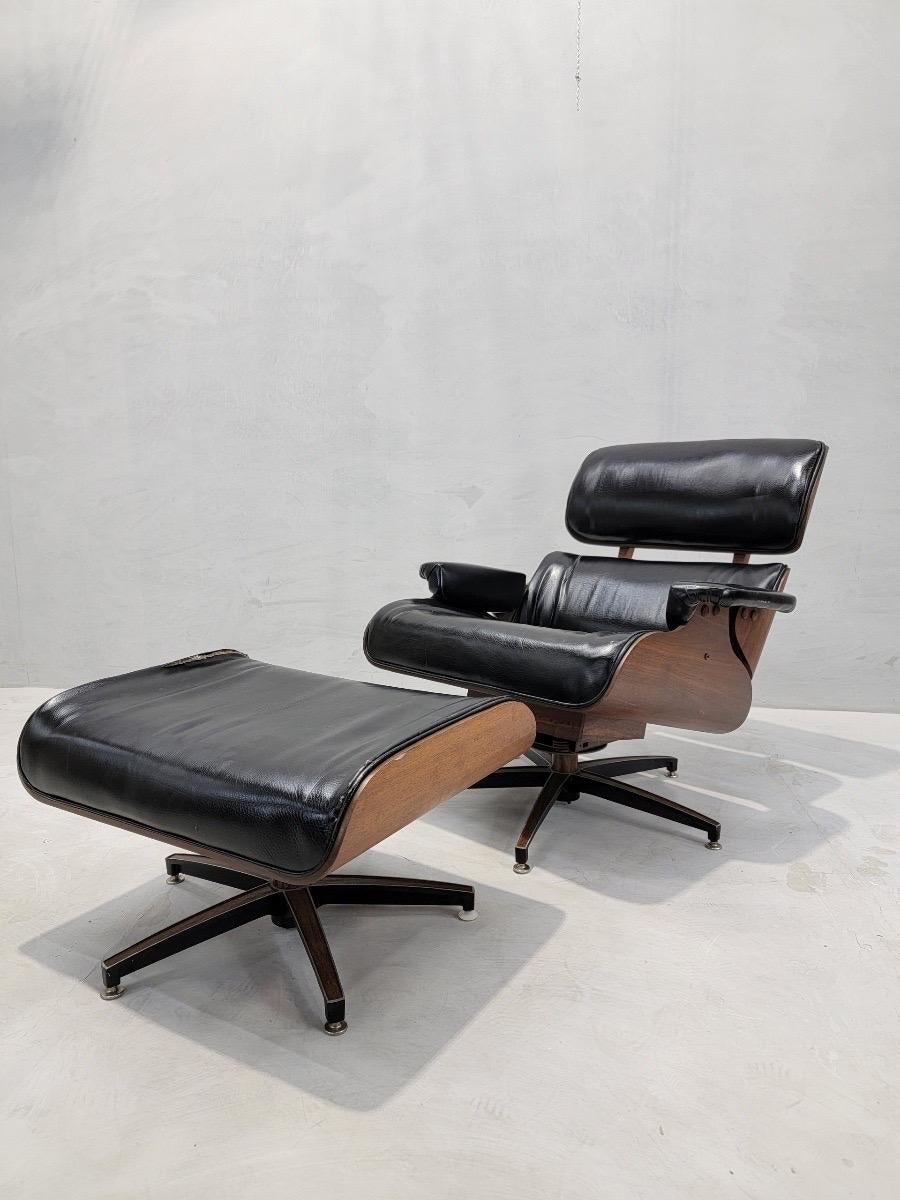American Vintage Eames Style Swivel Lounge Chair & Ottoman by Charlton Company