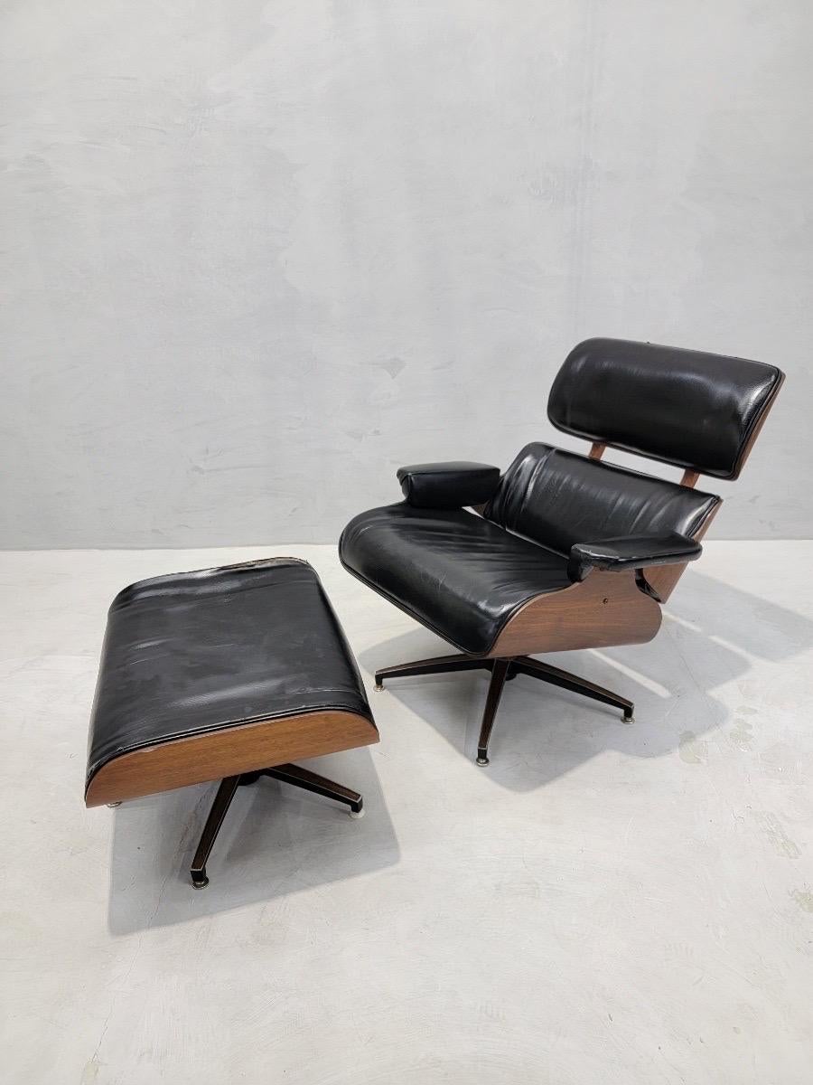 20th Century Vintage Eames Style Swivel Lounge Chair & Ottoman by Charlton Company