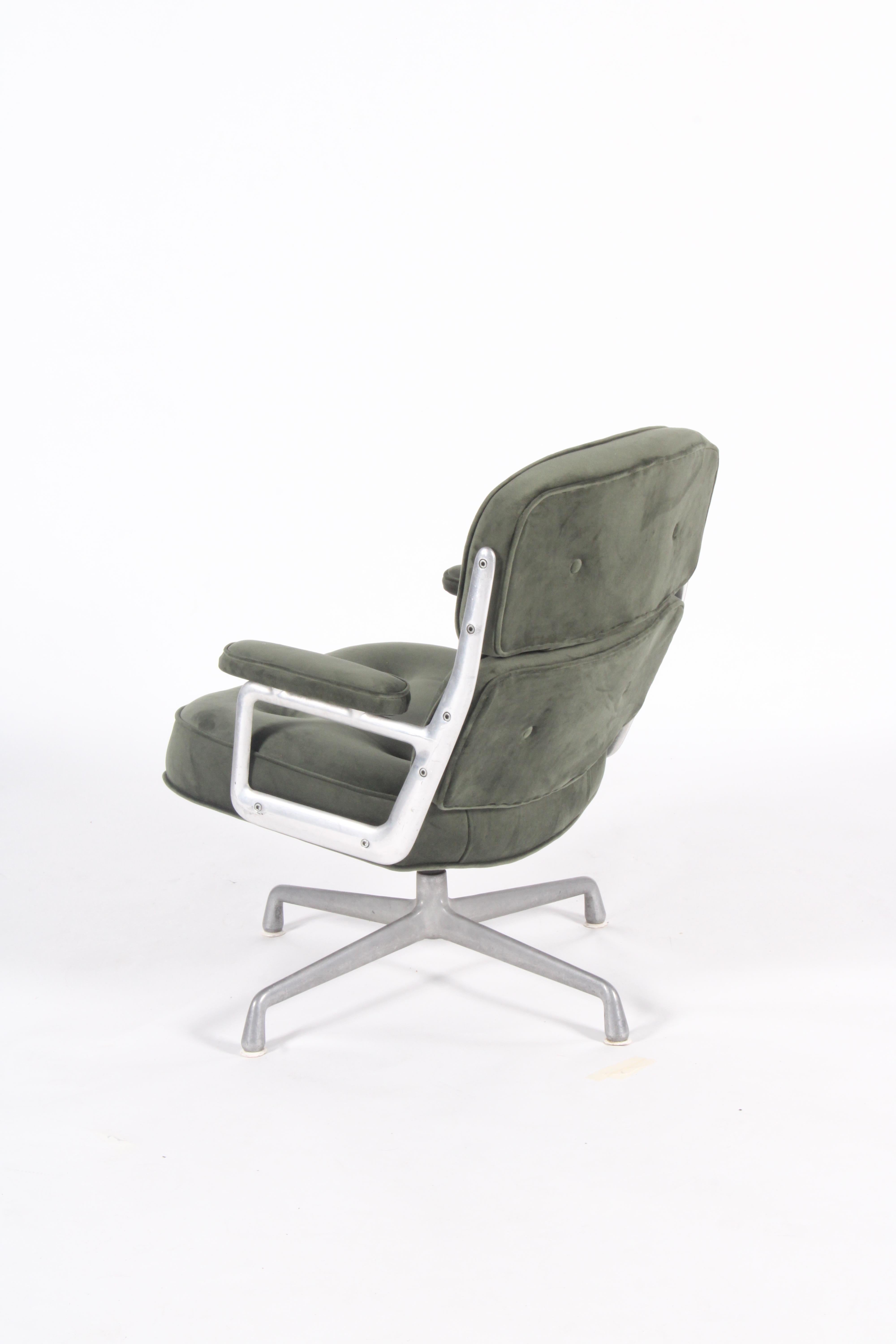 American Vintage Eames Time Life Lobby Chair For Herman Miller *FREE WORLDWIDE DELIVERY For Sale