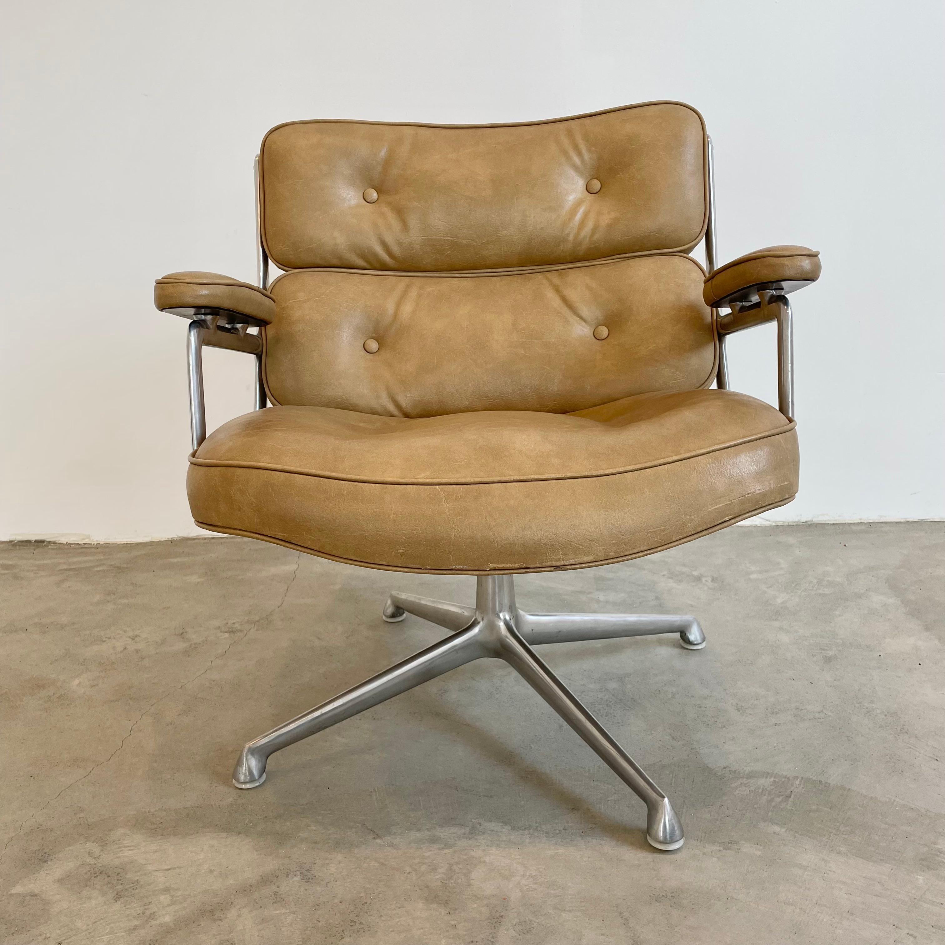 Vintage Eames Time Life Lobby Chair in Camel 3