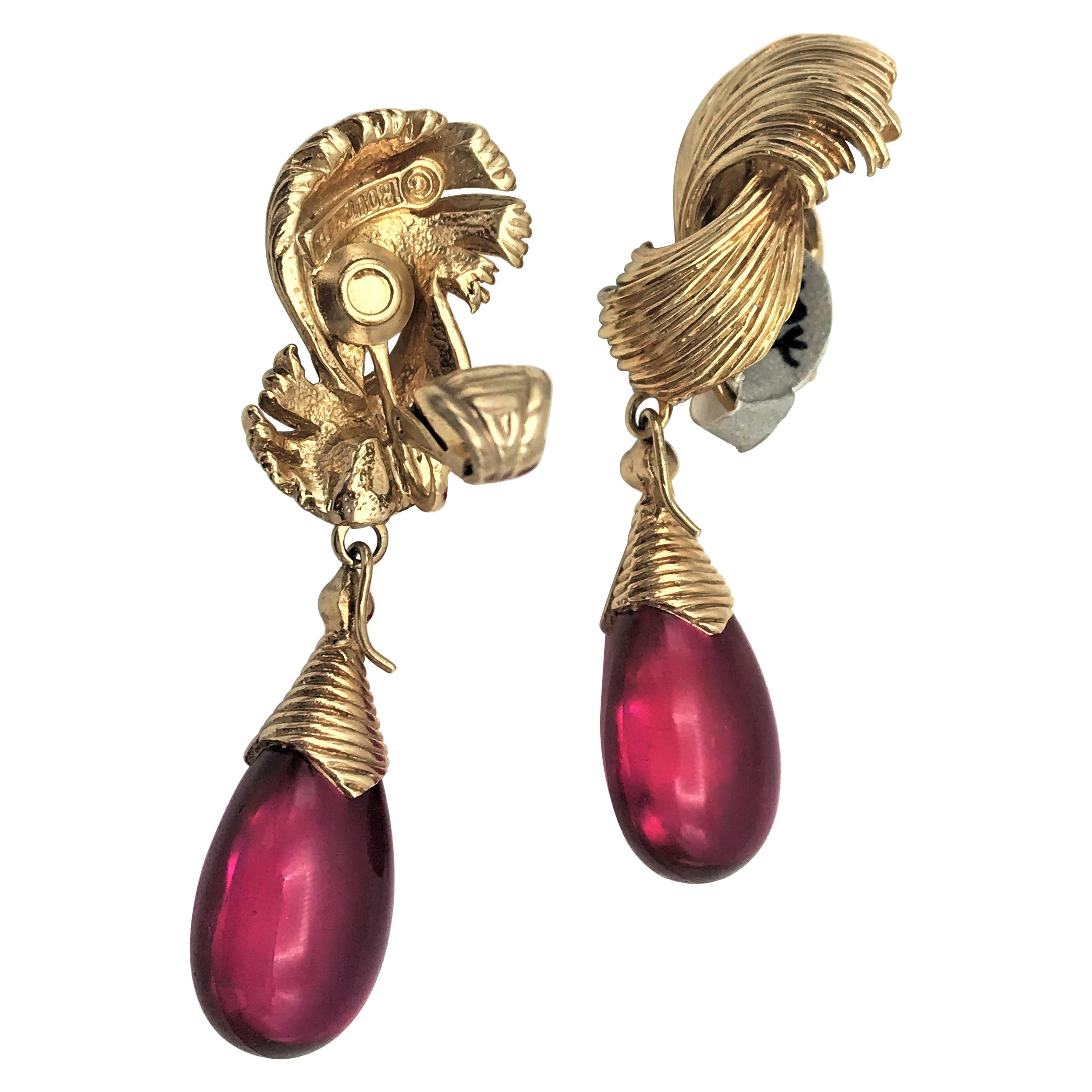 Vintage ear clips signed Boucher nr. 67/88 US 1940s  vergoldet