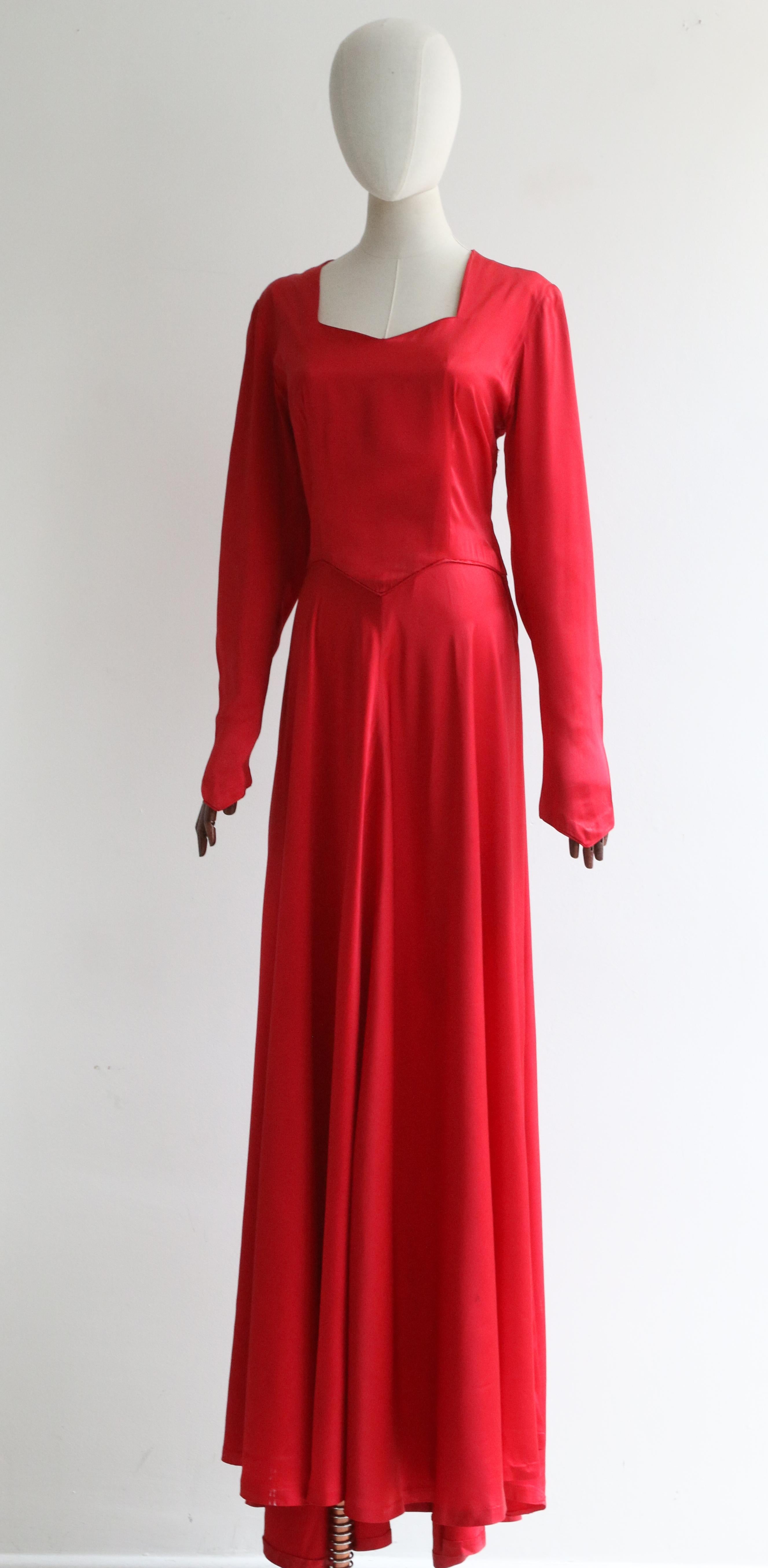 Vintage Early 1940's Crimson Red Satin Evening Dress UK 10-12 US 6-8 In Good Condition For Sale In Cheltenham, GB