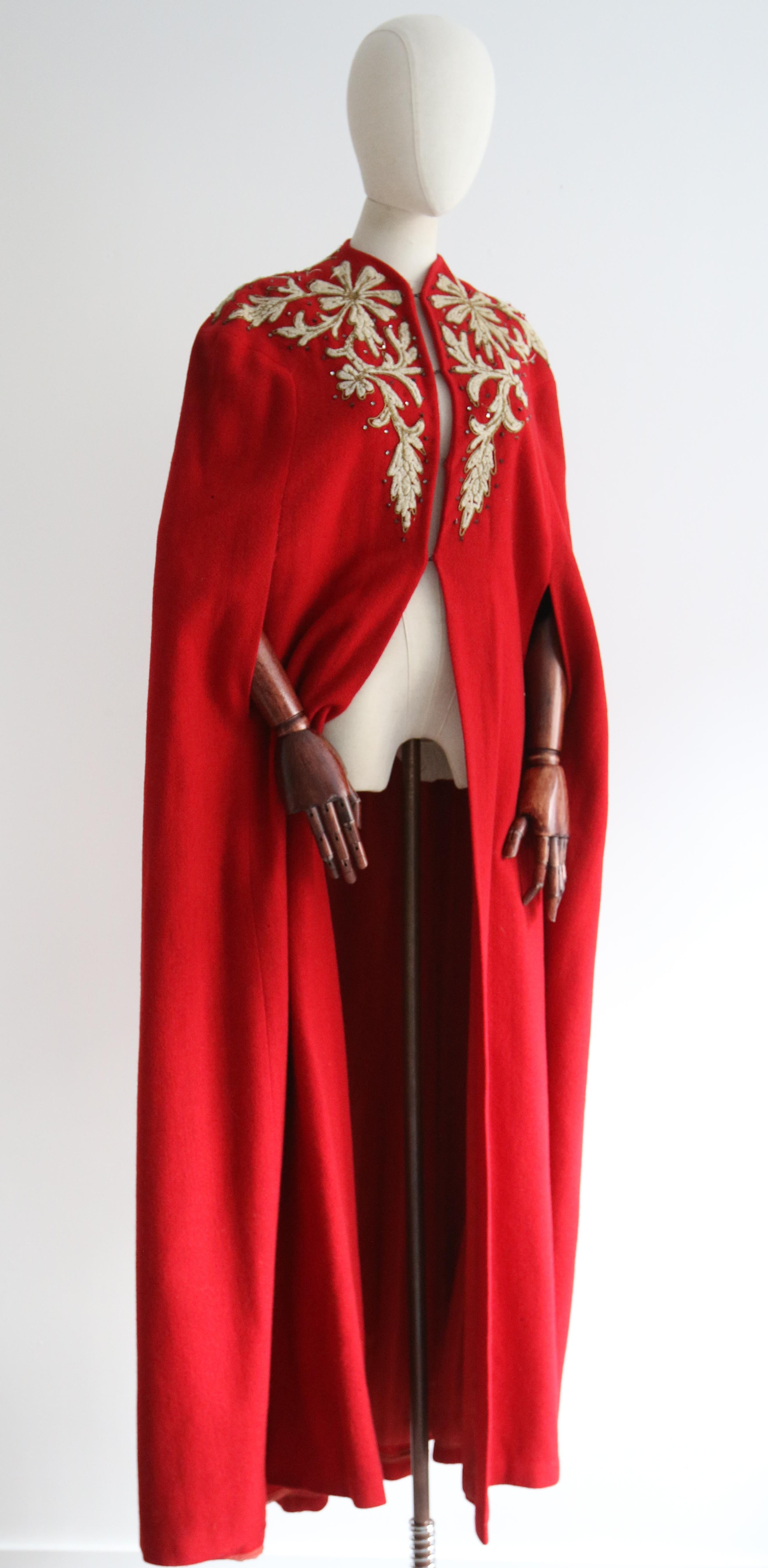 Vintage Early 1940's Red Wool Embroidered Cape UK 10-16 US 6-12 For Sale 1