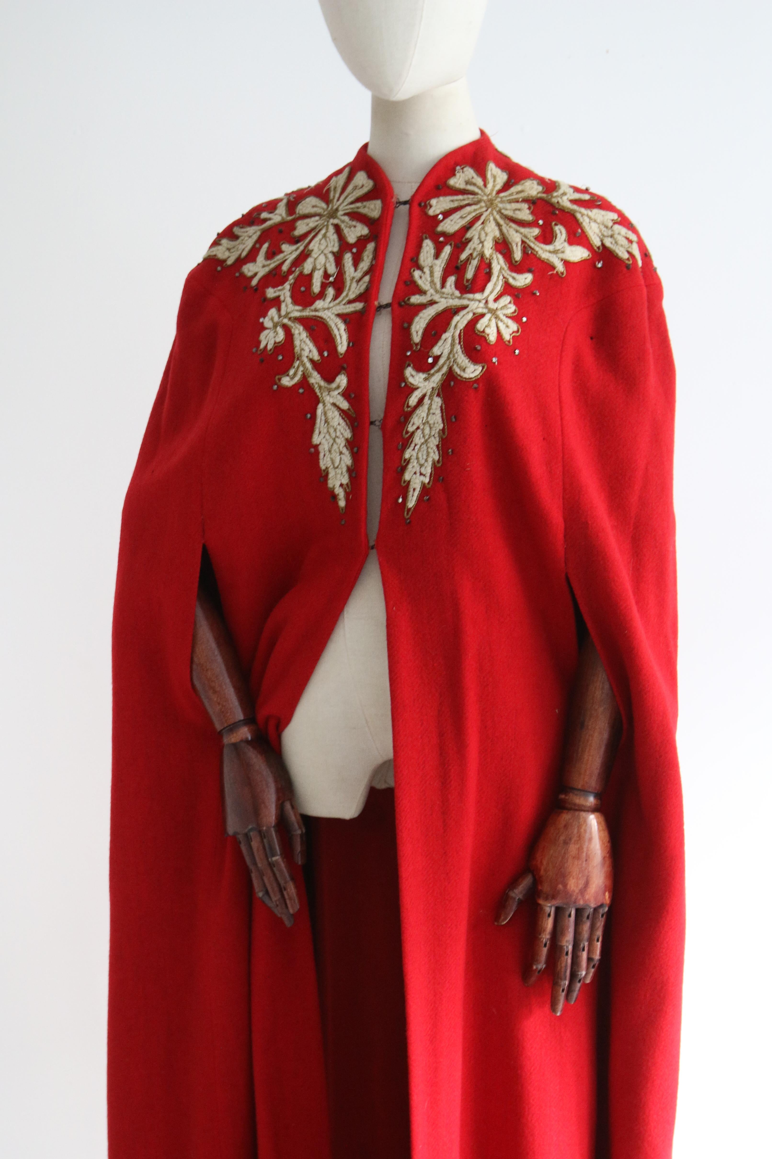 Vintage Early 1940's Red Wool Embroidered Cape UK 10-16 US 6-12 For Sale 5