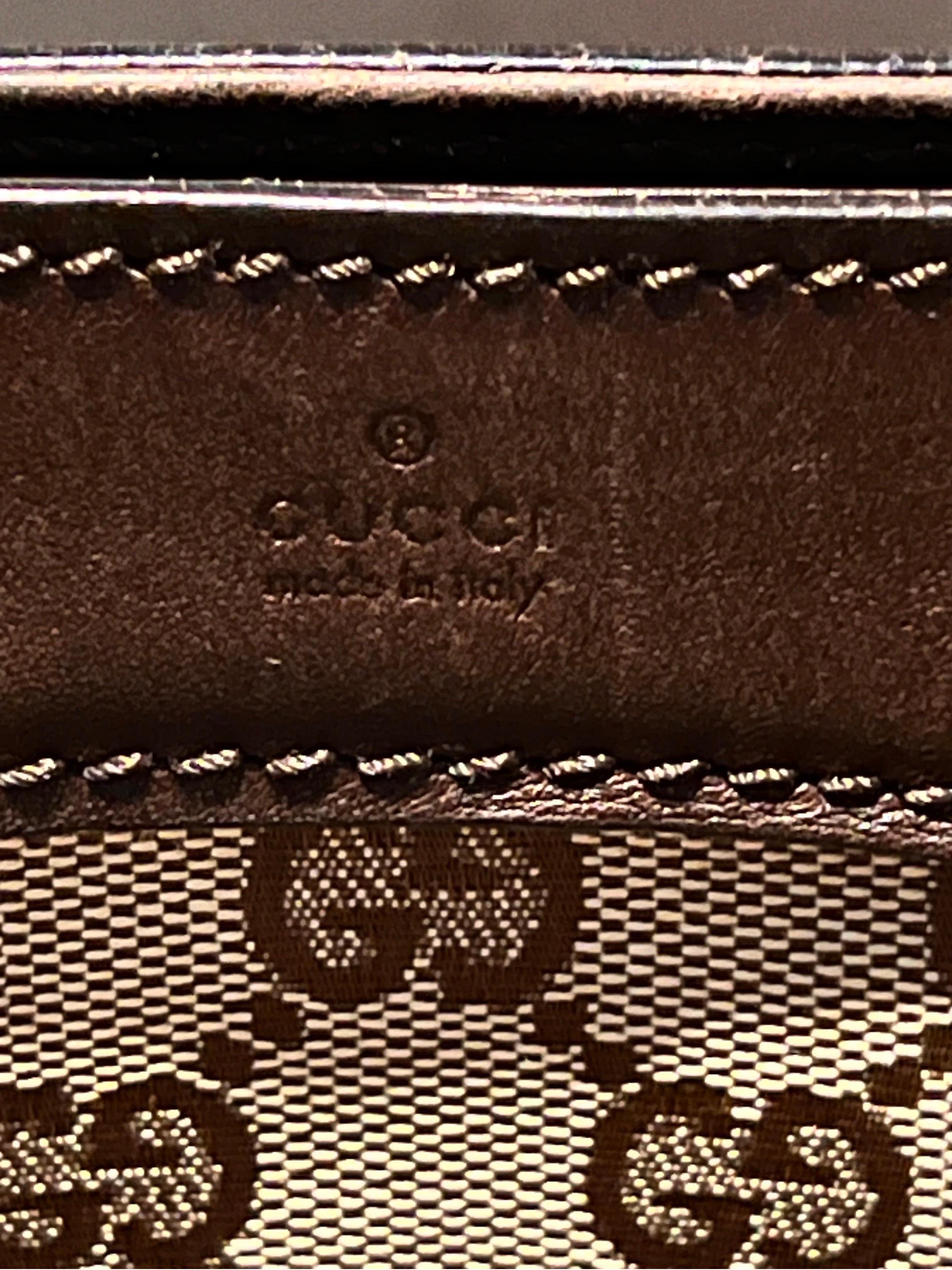 Vintage early 2000’s GUCCI bucket bag in monogram print  8