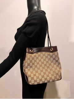 Vintage early 2000’s GUCCI bucket bag in monogram print