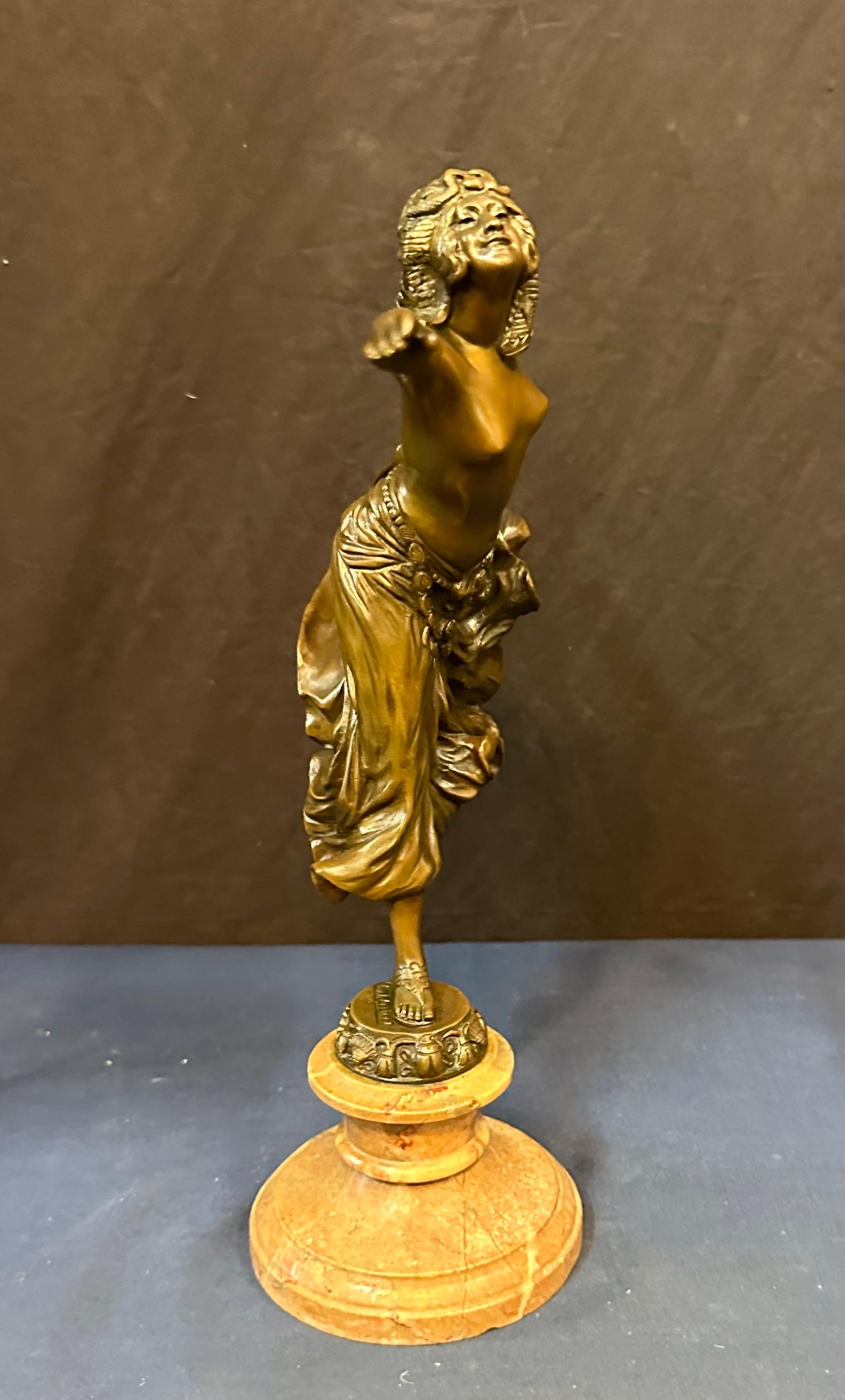 20ième siècle Vintage Early 20th Century Bronze Dancer by Colinet en vente