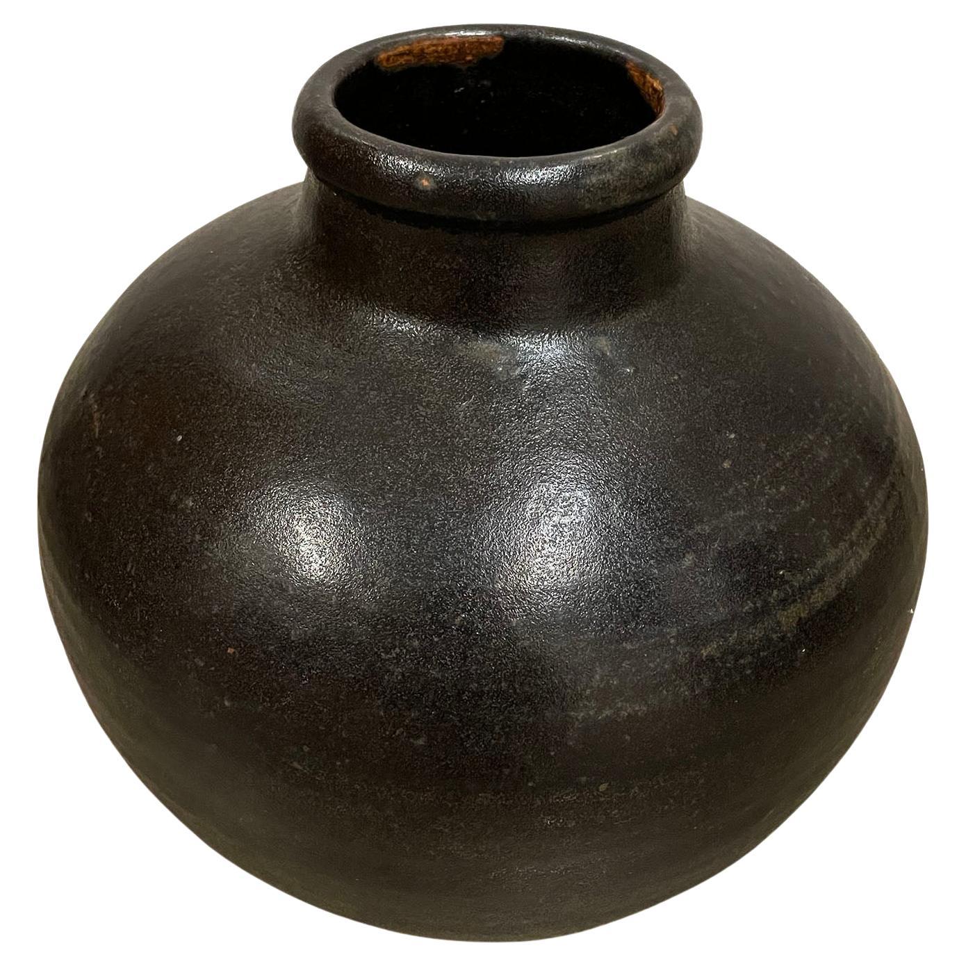 Vintage Early 20th Century Chinese Black Glaze Pottery Urn/Vase