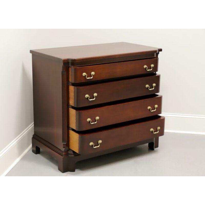20th Century GEORGETOWN GALLERIES Mahogany Georgian Bachelor Chest For Sale