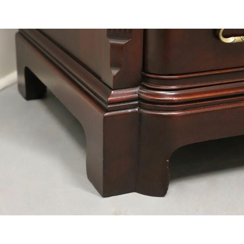 GEORGETOWN GALLERIES Mahogany Georgian Bachelor Chest For Sale 2