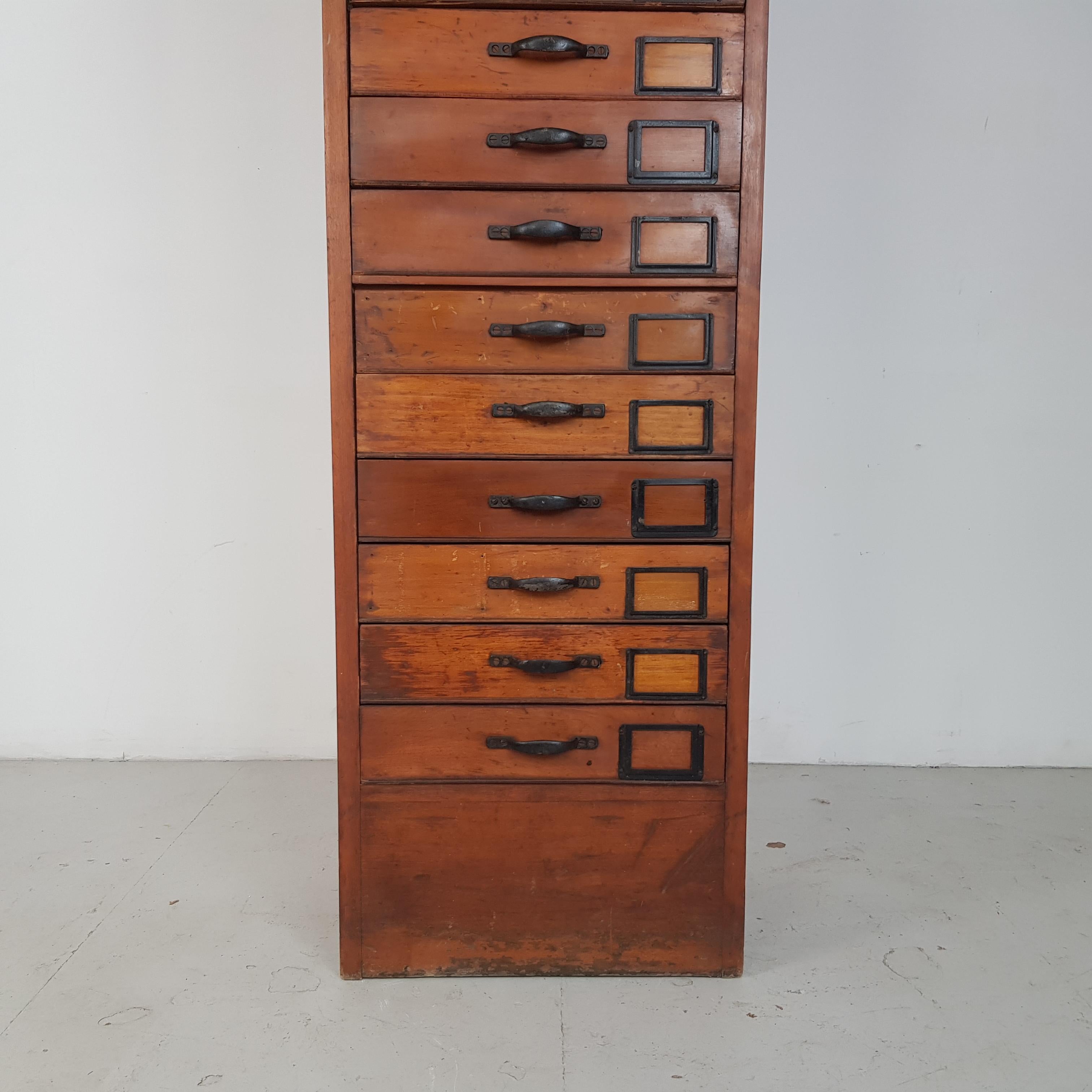 Vintage Early 20th Century Haberdashery Chest of Filing Drawers In Good Condition For Sale In Lewes, East Sussex