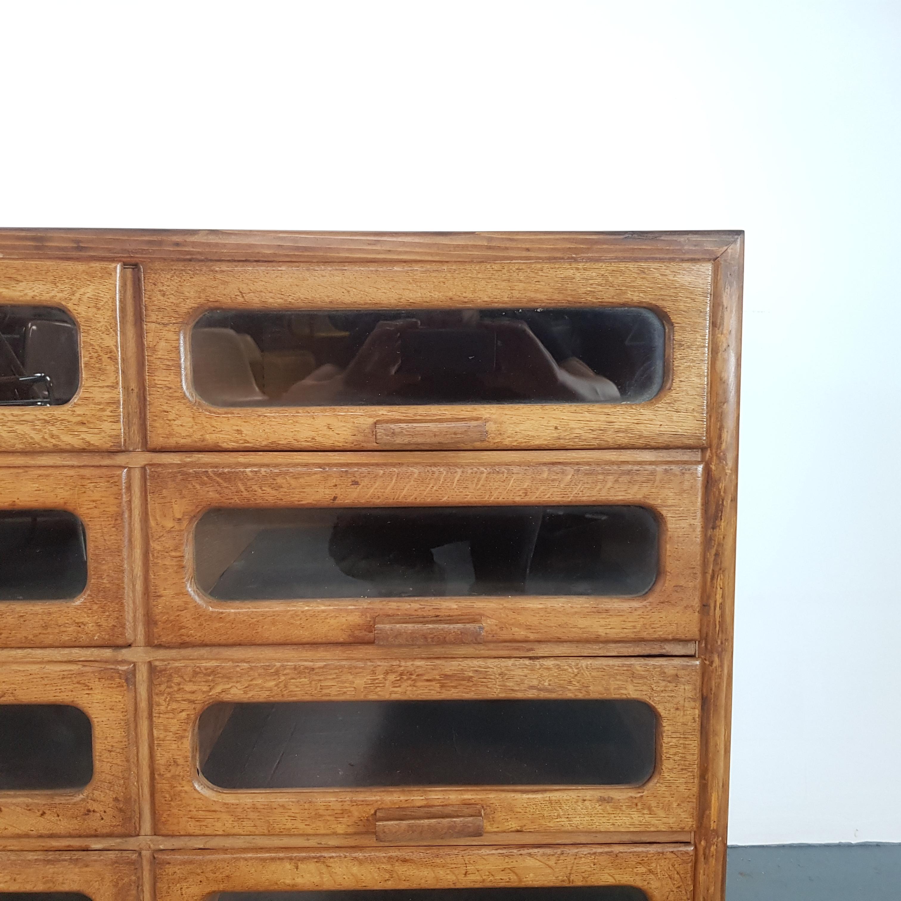Vintage Early 20th Century Oak 12-Drawer Haberdashery Cabinet For Sale 4