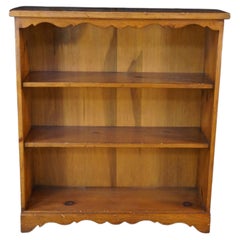 Vintage Early American Colonial Style Low Profile Scalloped Pine Bookcase Shelf