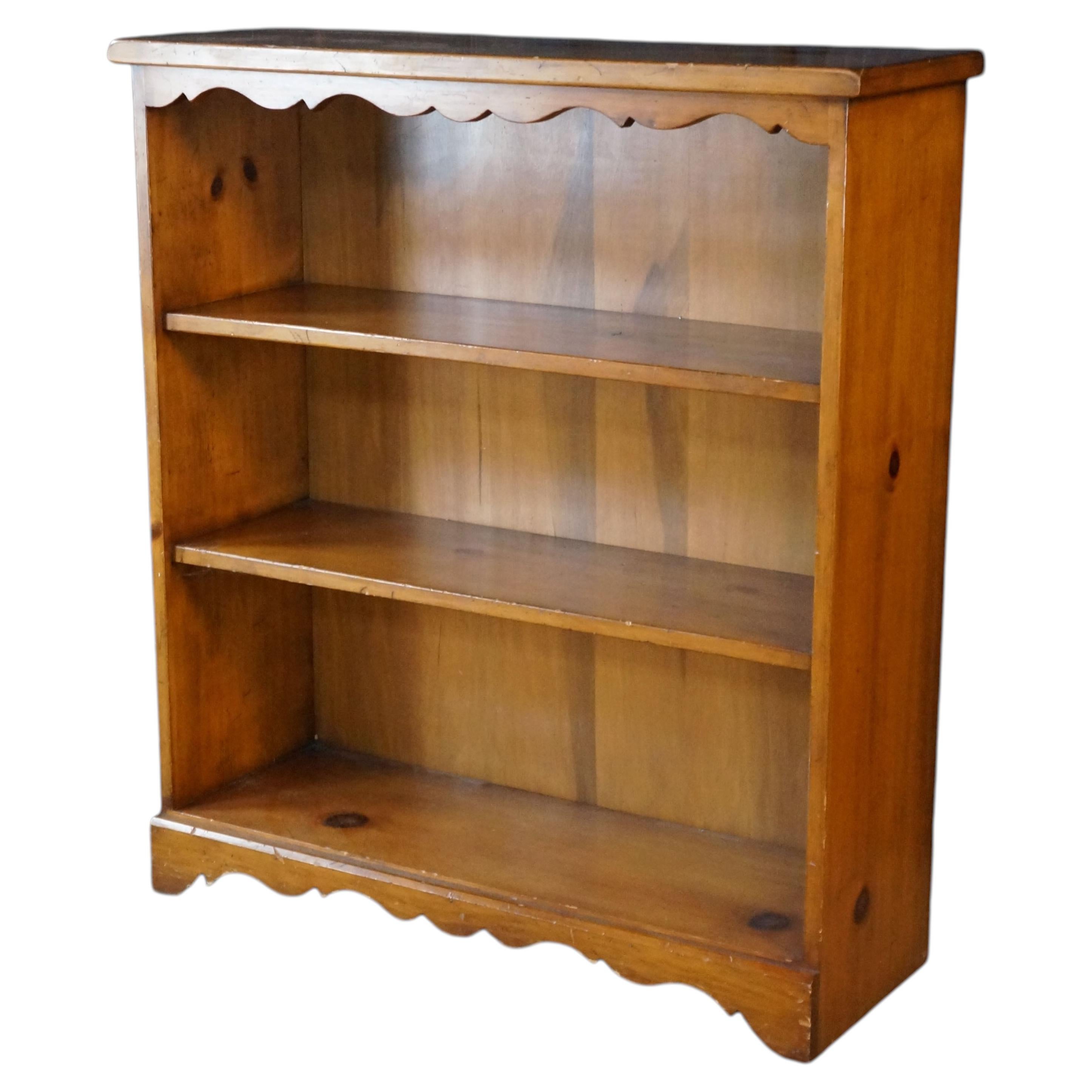 Vintage Early American Colonial Style Low Profile Scalloped Pine Bookcase Shelf