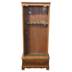Vintage Early American Country Style Maple Glass Front Gun Rifle Display Cabinet
