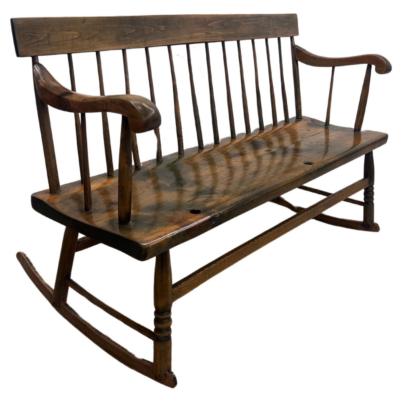 Larkin Spindle Rocker Vintage Early American / Farmhouse Nanny Spindle Rocker For Sale at 1stDibs