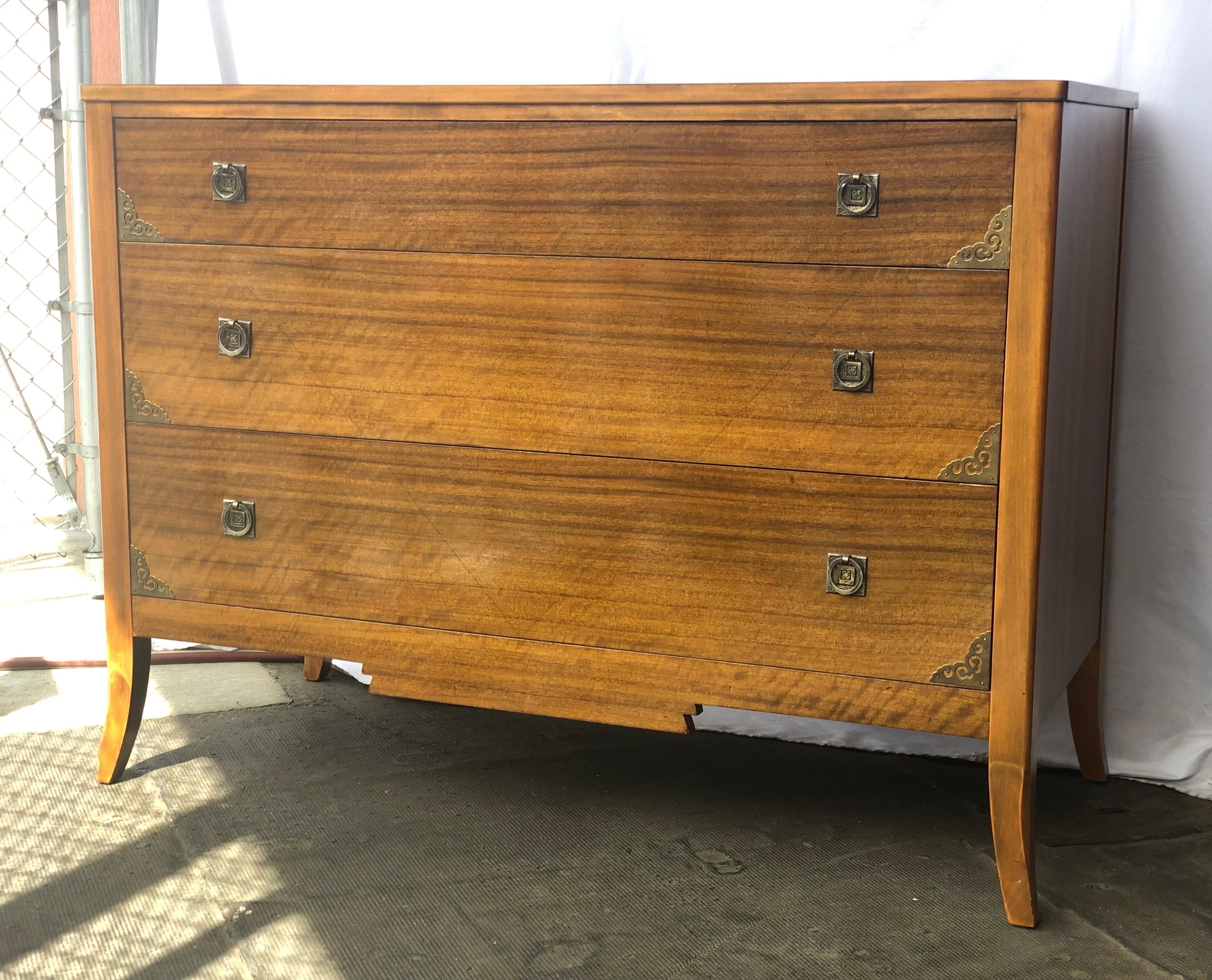 Mid-20th Century Vintage Early American Style Dresser with Brass Accent with Dovetailed Drawers